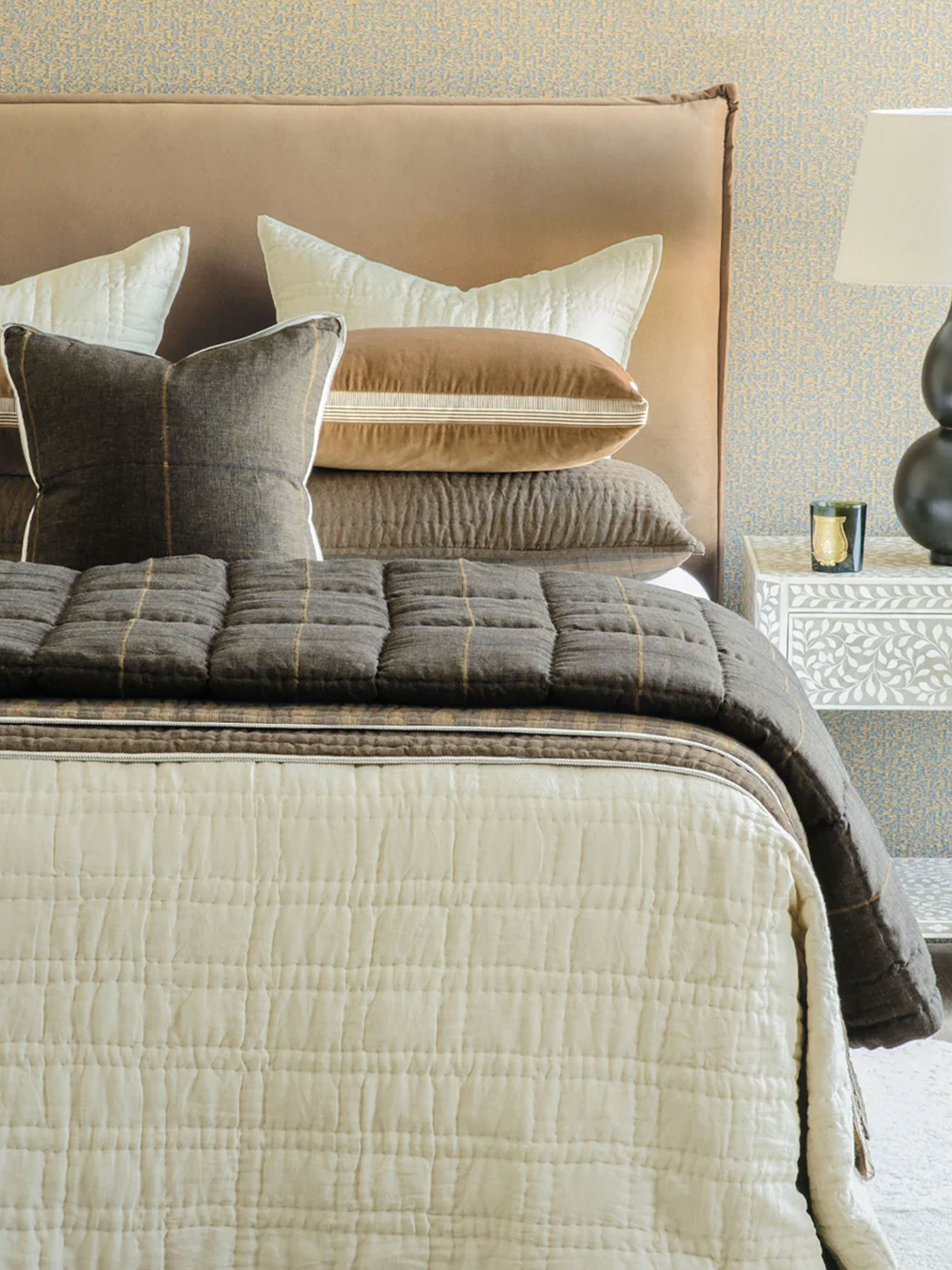 Tobiishi Chocolate Comforter