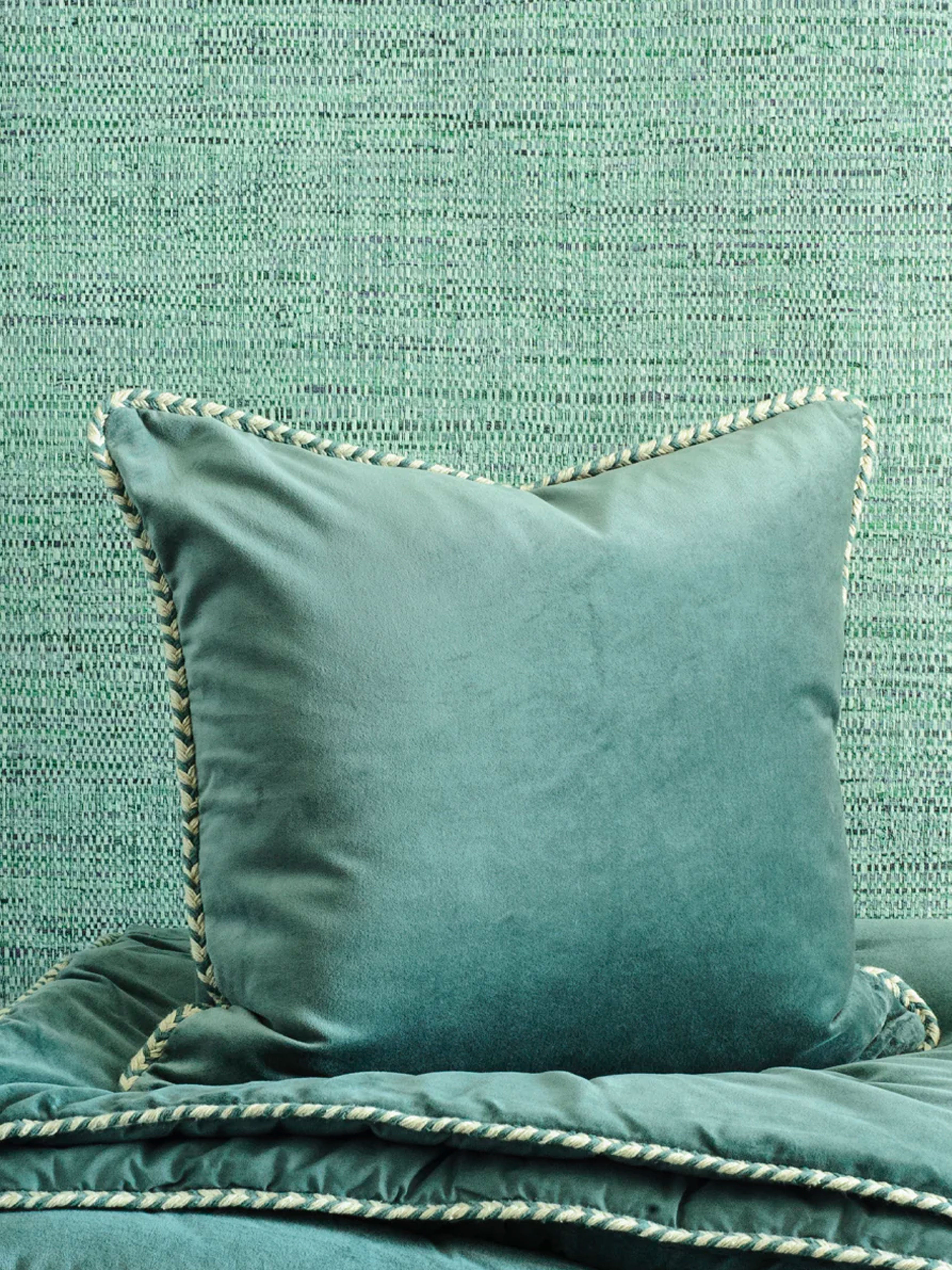 Treccia Tarn Cushion