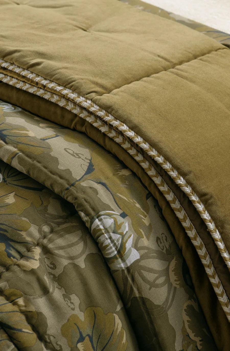 Treccia Olive Comforter