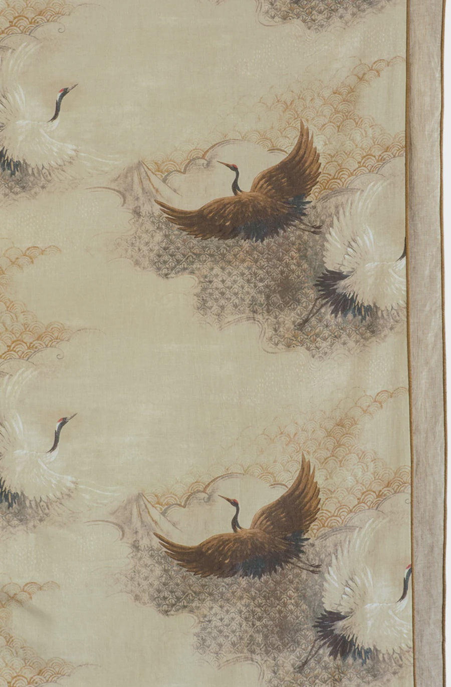 Tsuru Natural Throw