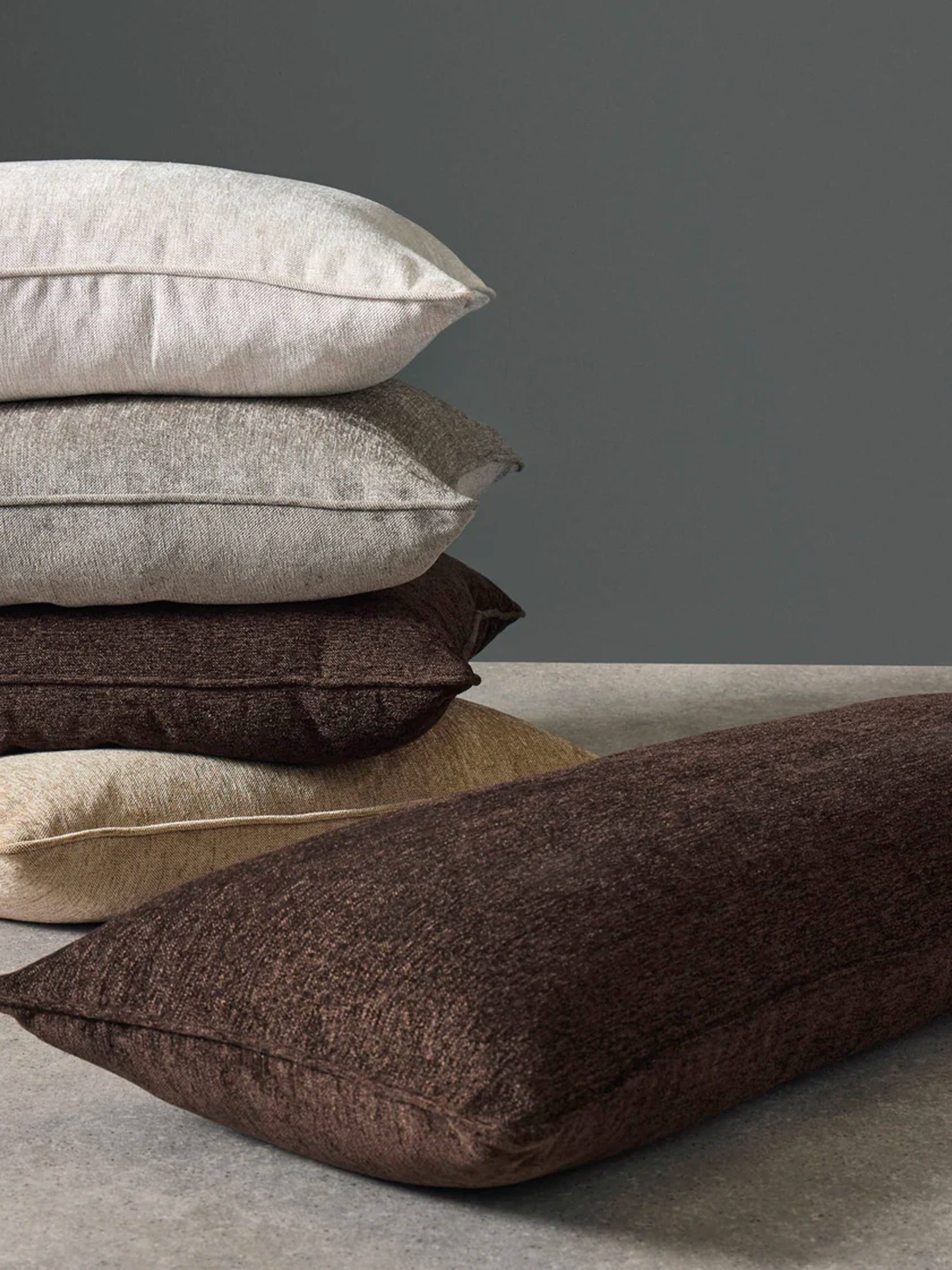 Valencia Lodge Cushion