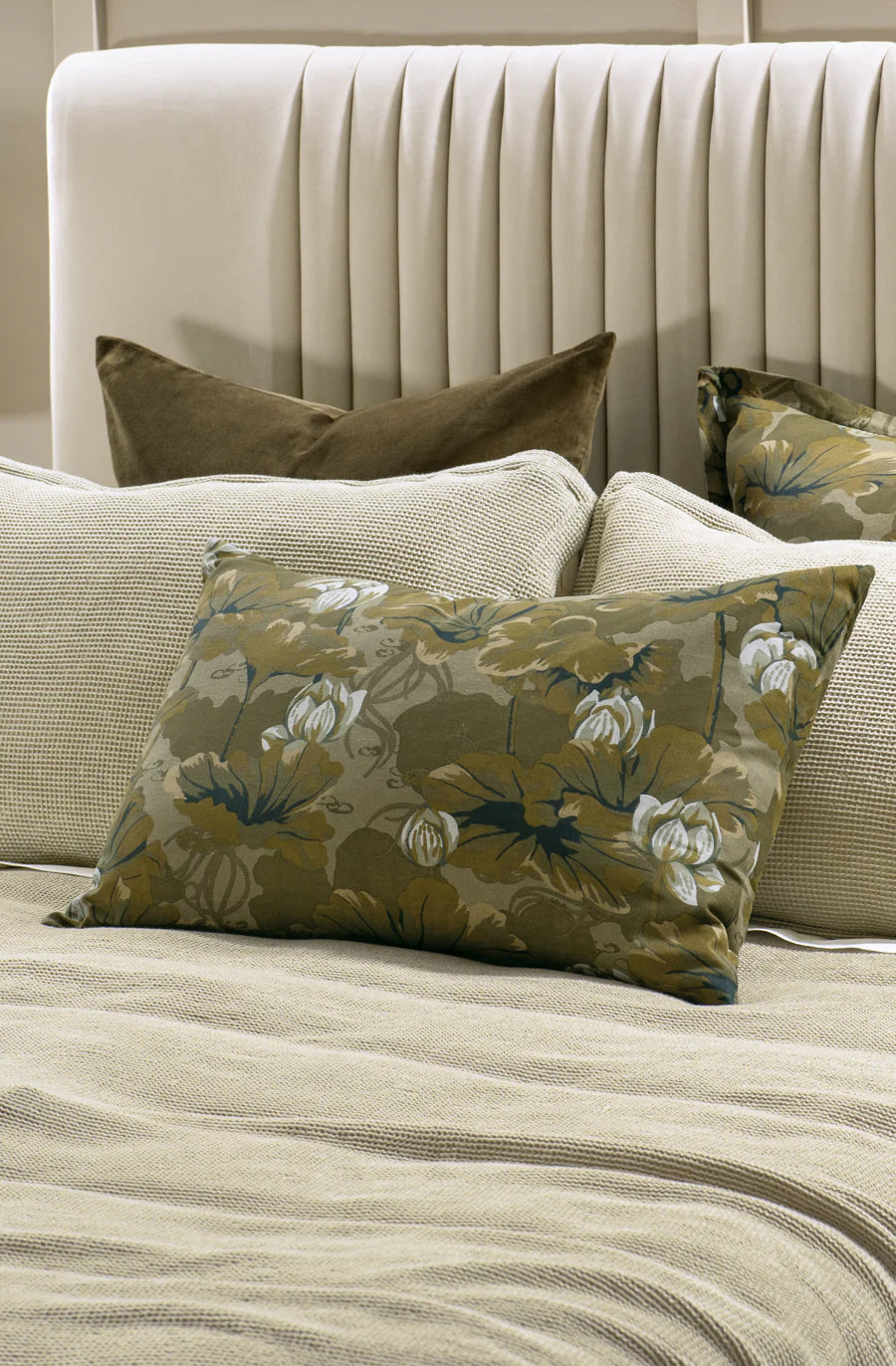 Waterlily Pillowcase Set