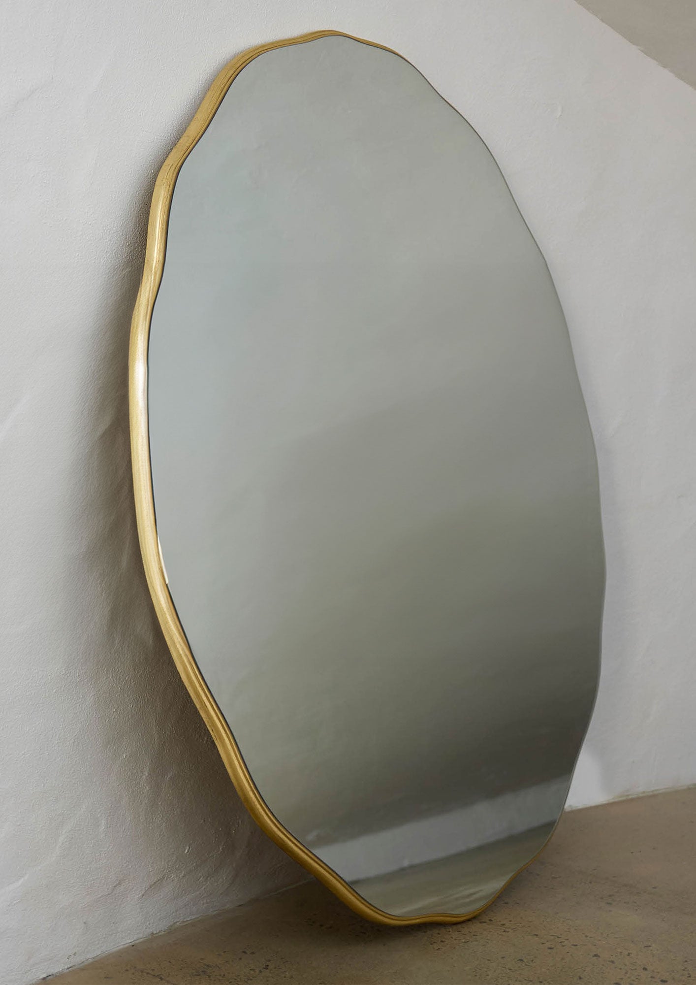 Wave Circle Mirror