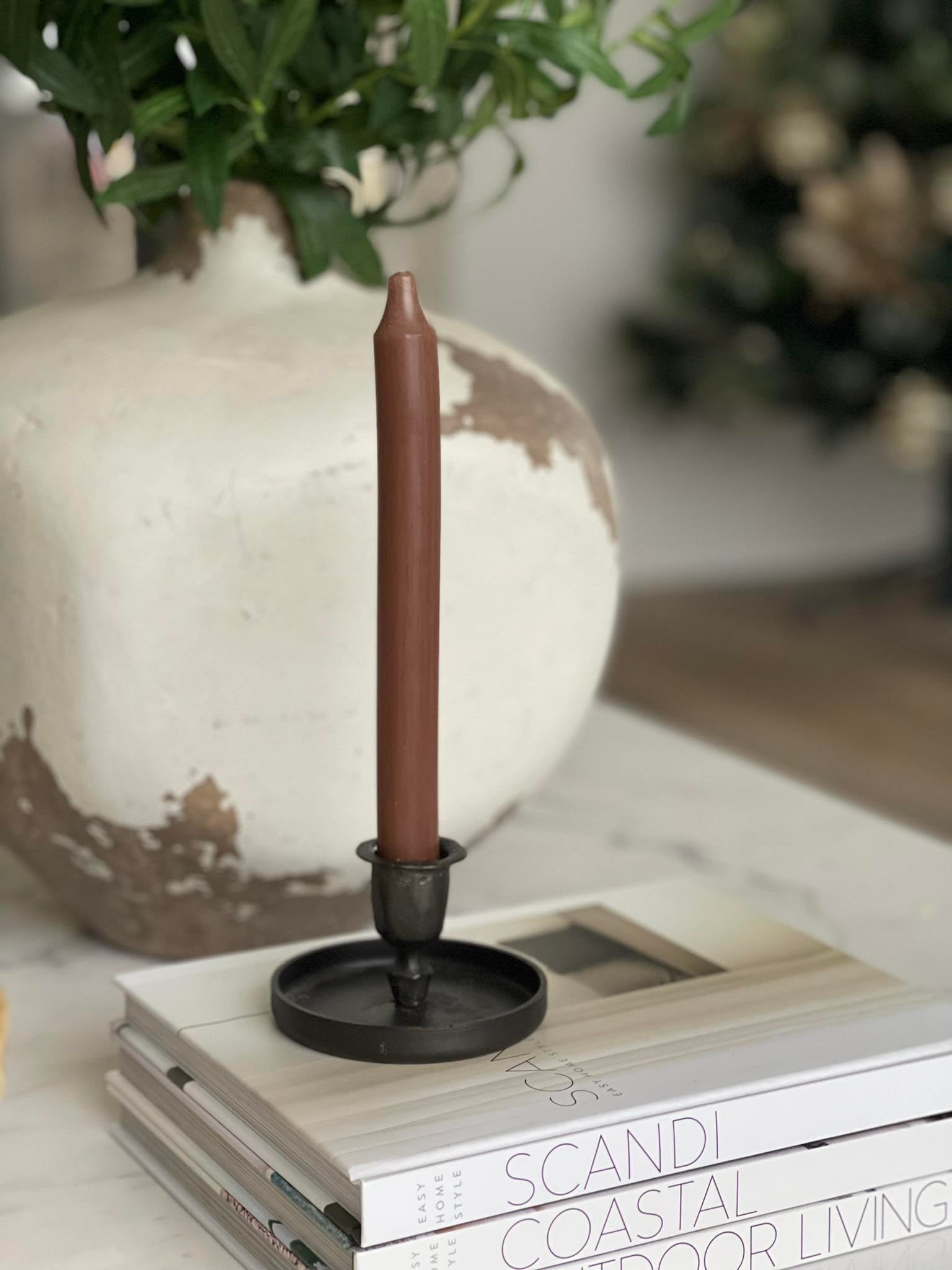 Raine Taper Black candle Cup