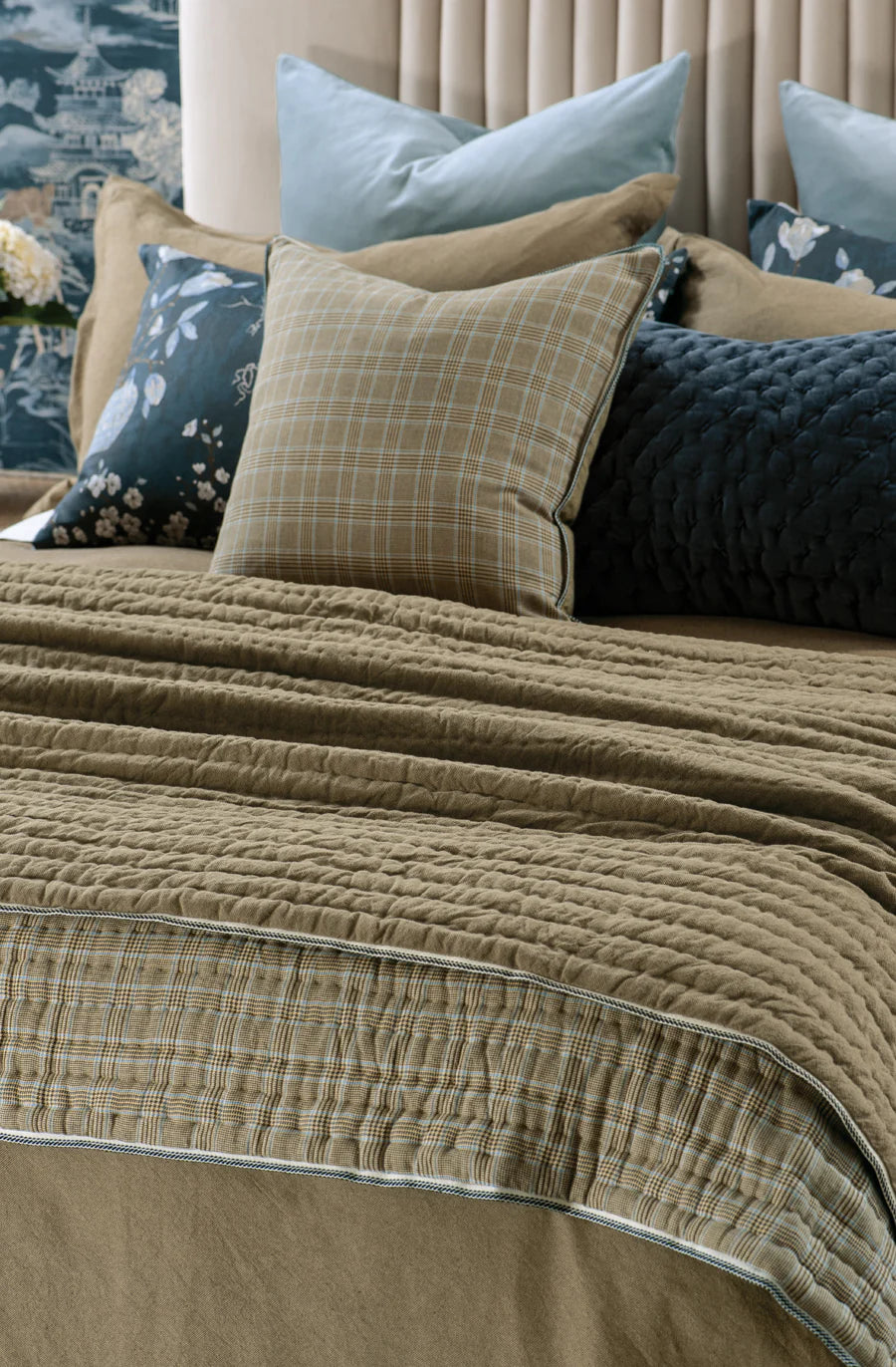 Appetto Coverlet | Hazel