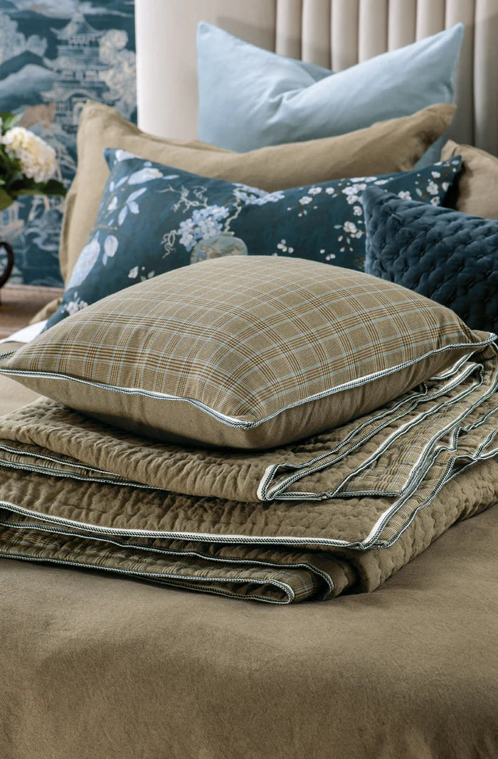 Appetto Coverlet | Hazel