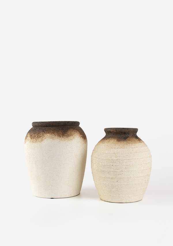 Bayeux Wide Neck Vase