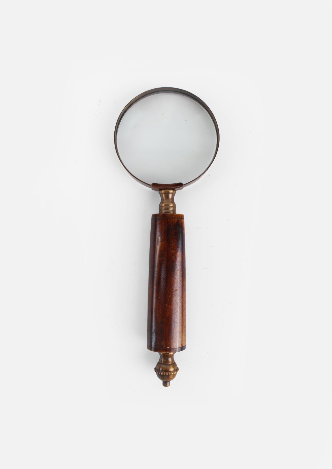 Hudson Magnifying Glass