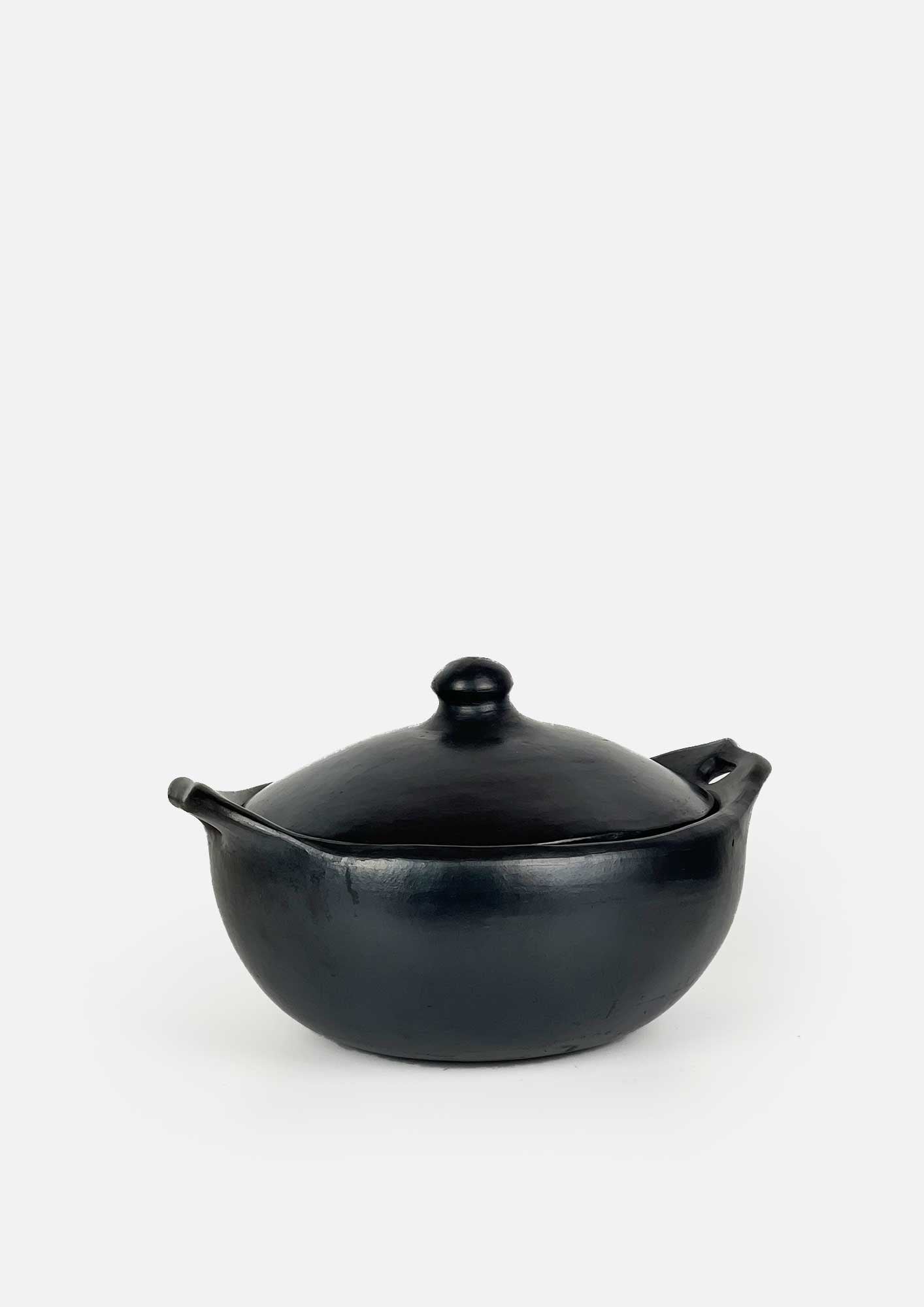 La Chamba Round Casserole Dish