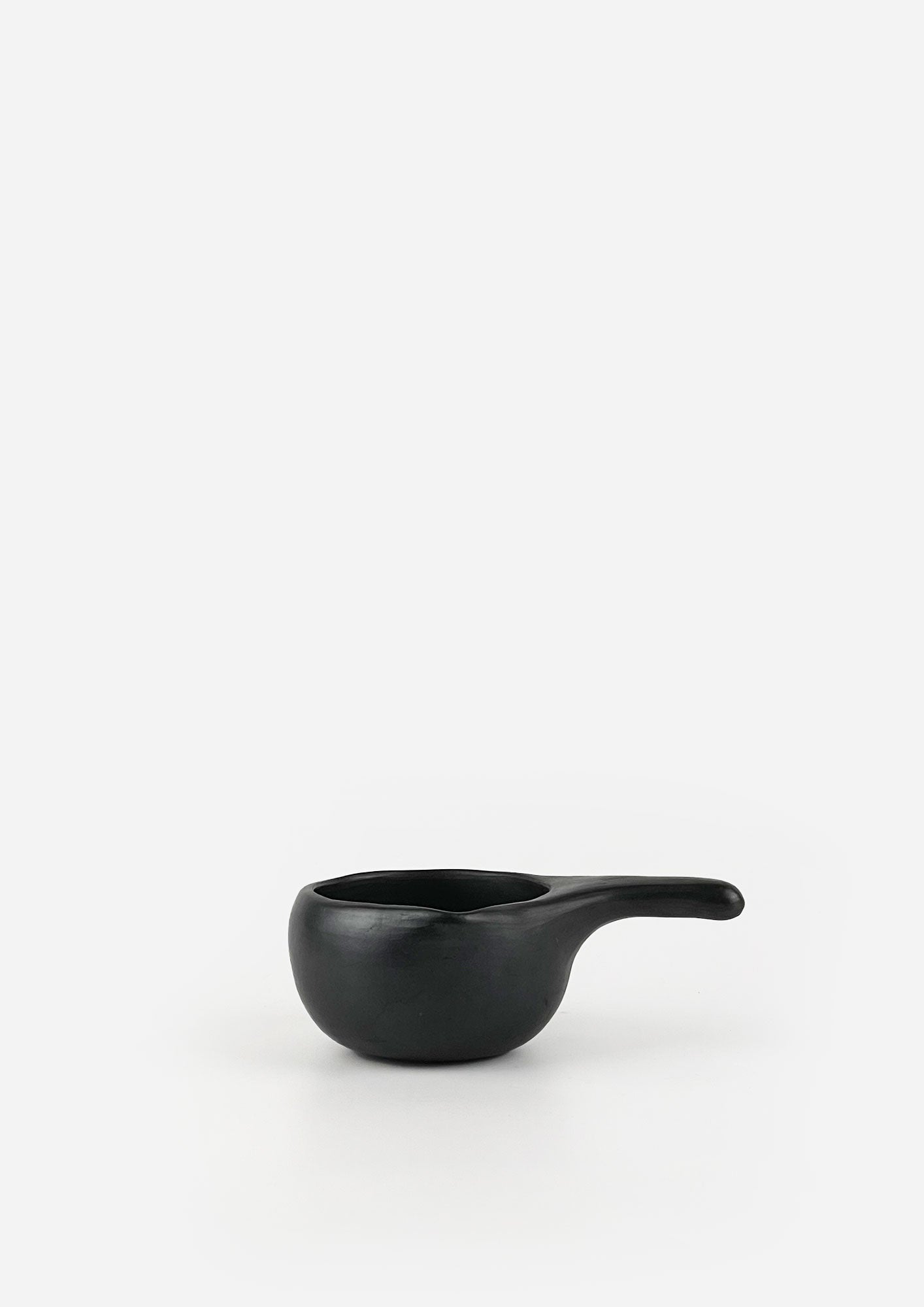 La Chamba Sauceboat with Handle & Pourer