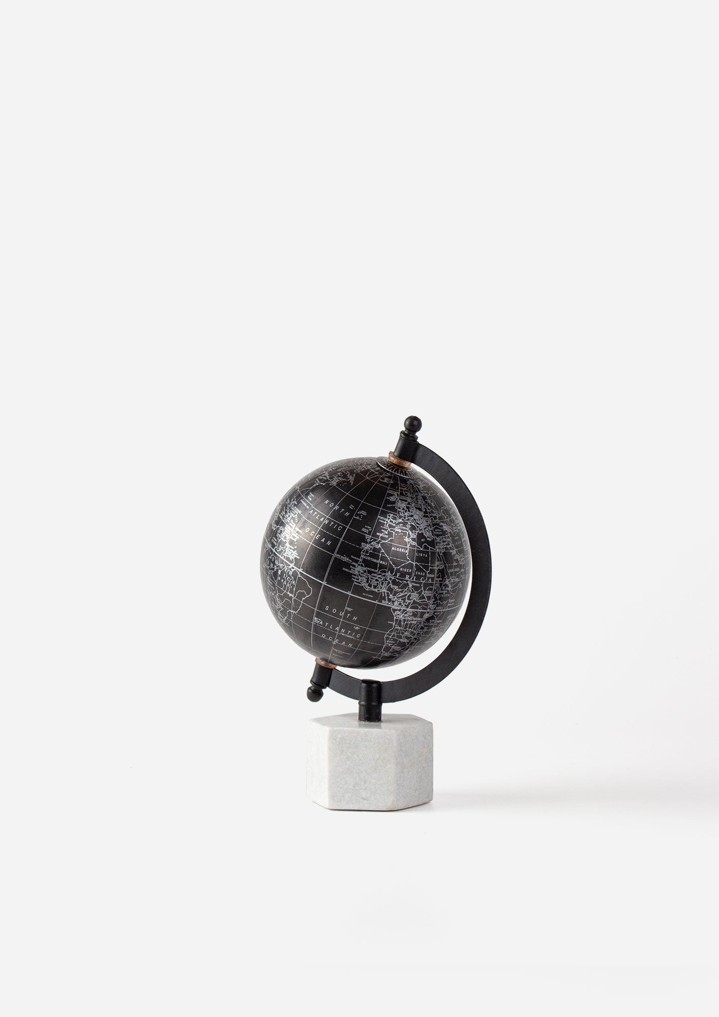 Roamer Globe