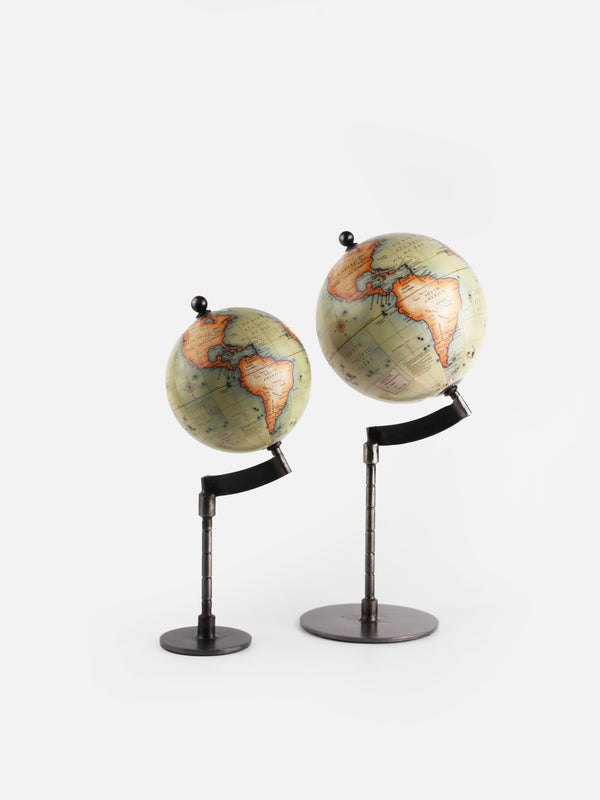 Castor Globe