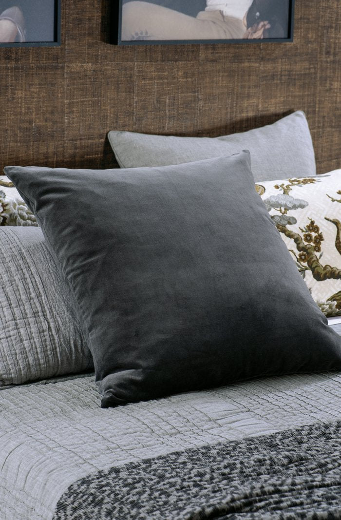 Tramonto Graphite Eurocase Set