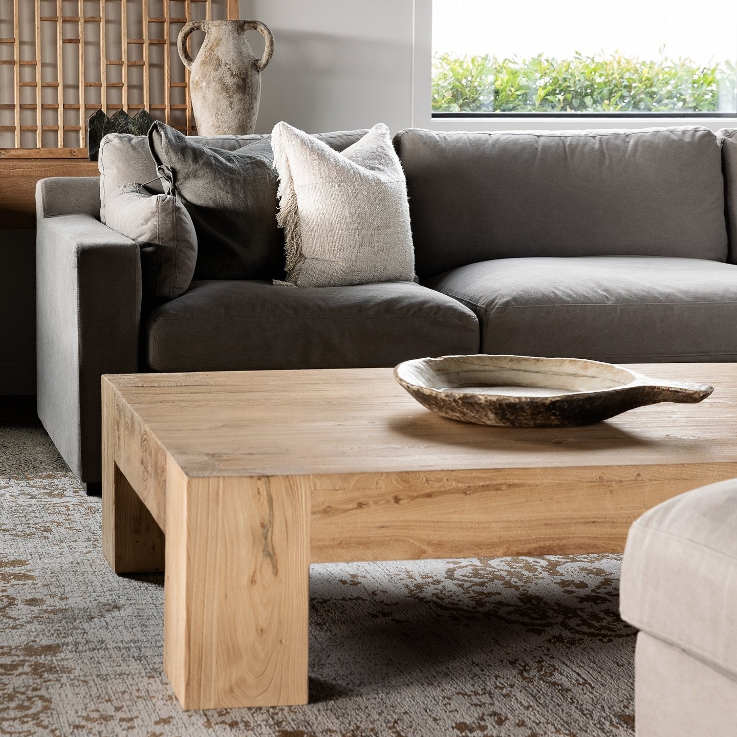 Olma Coffee Table
