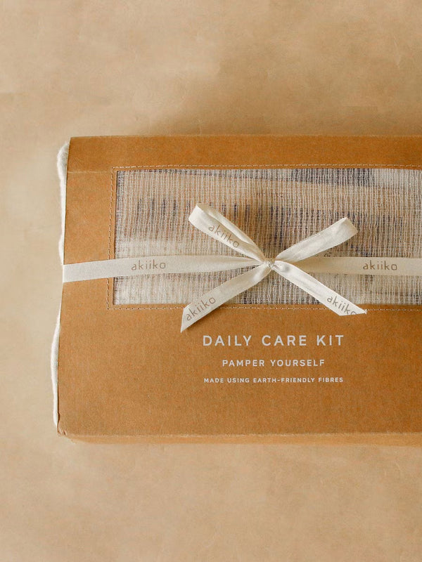 Akiiko Fyra Daily Care Kit