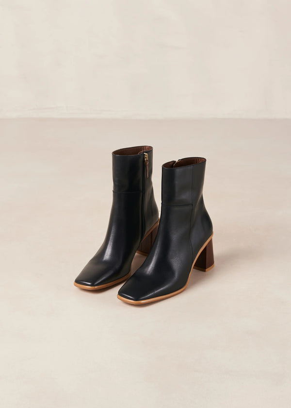 Alohas West Black Vintage Boots