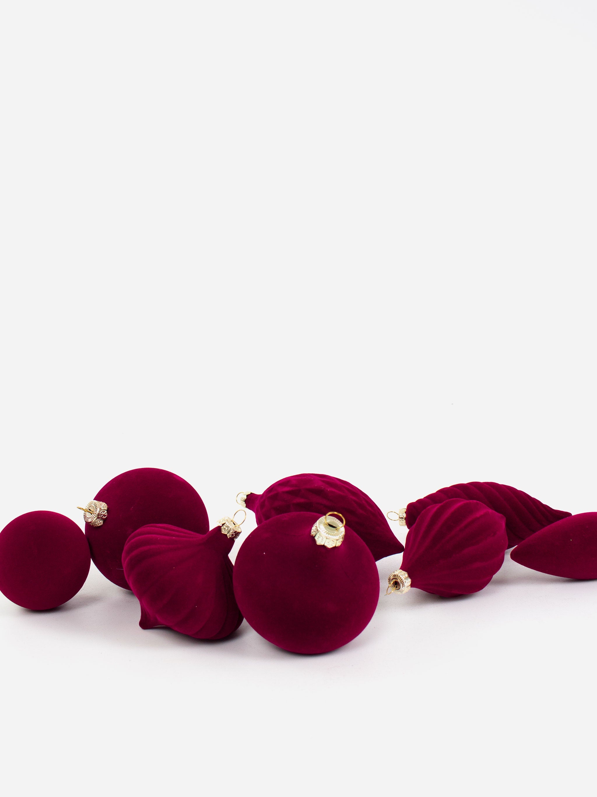 Burgundy Velvet Bauble Pack (Set of 27)