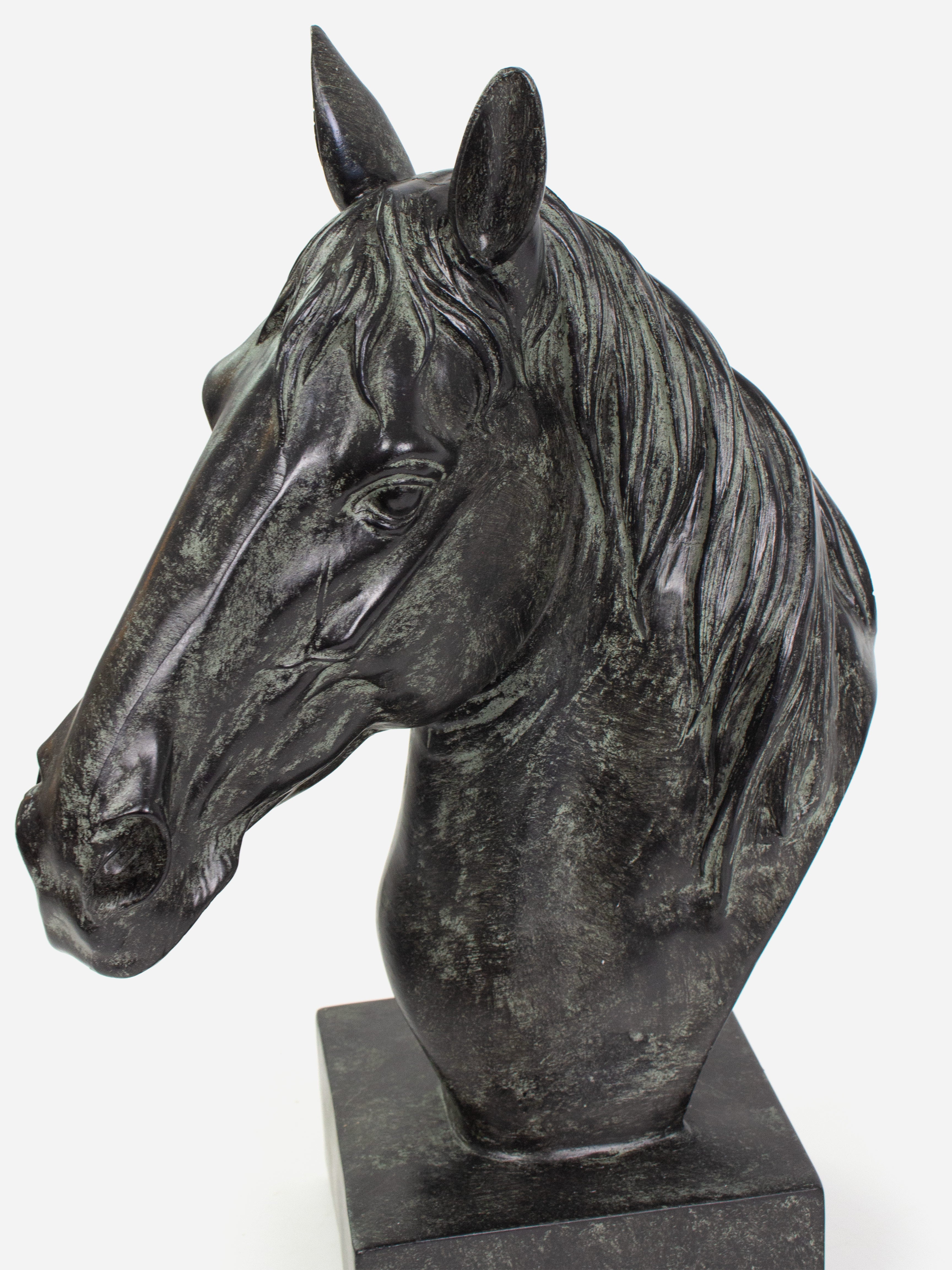 Calix Horse head Sculpture
