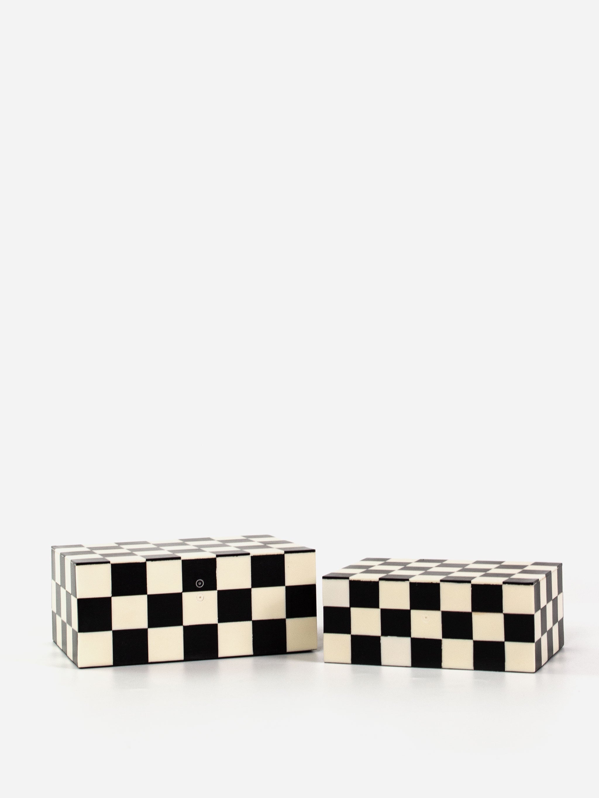 Checkered Box