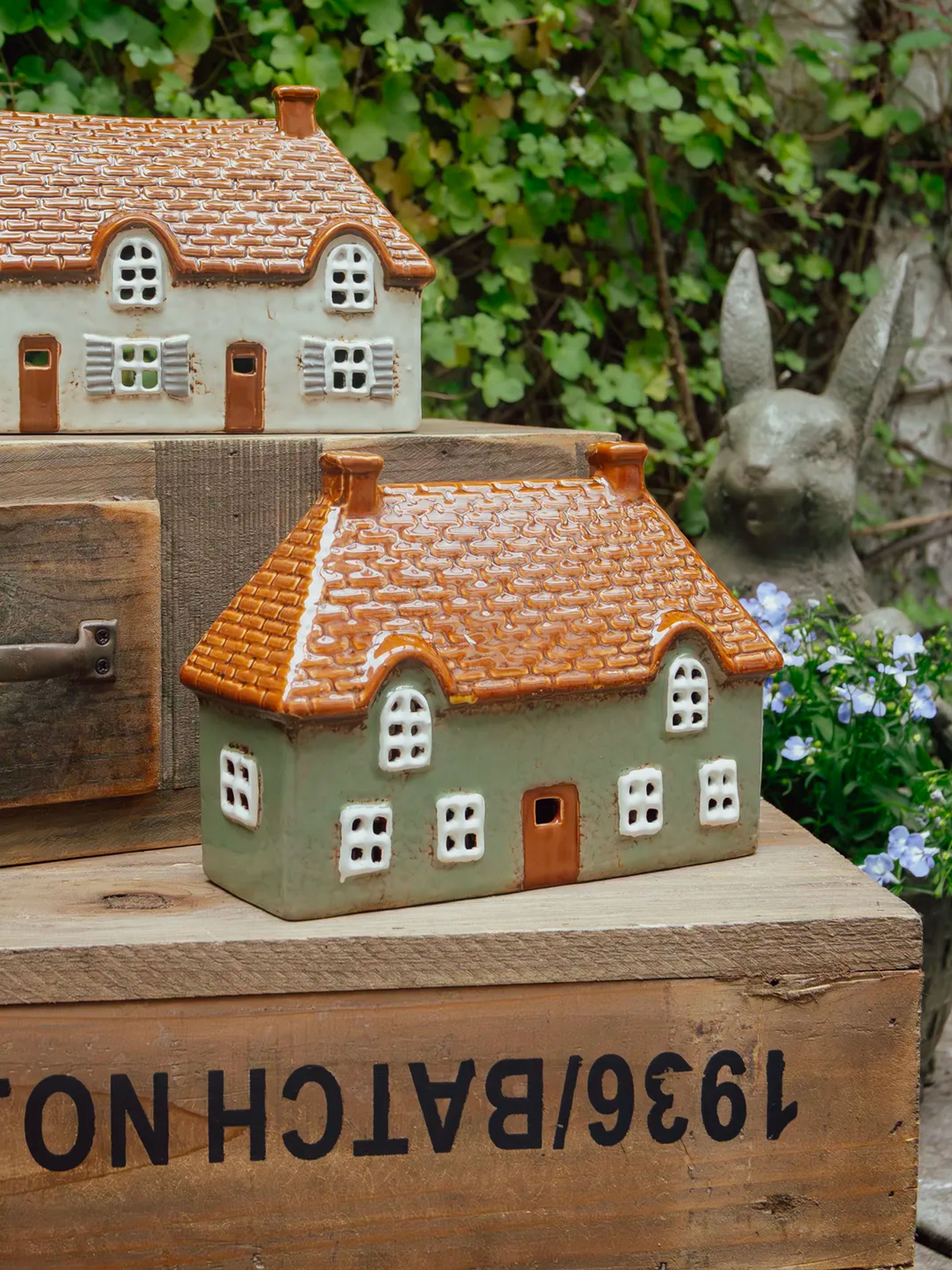 Cotswold Country Seagreen Tea Light Cottage