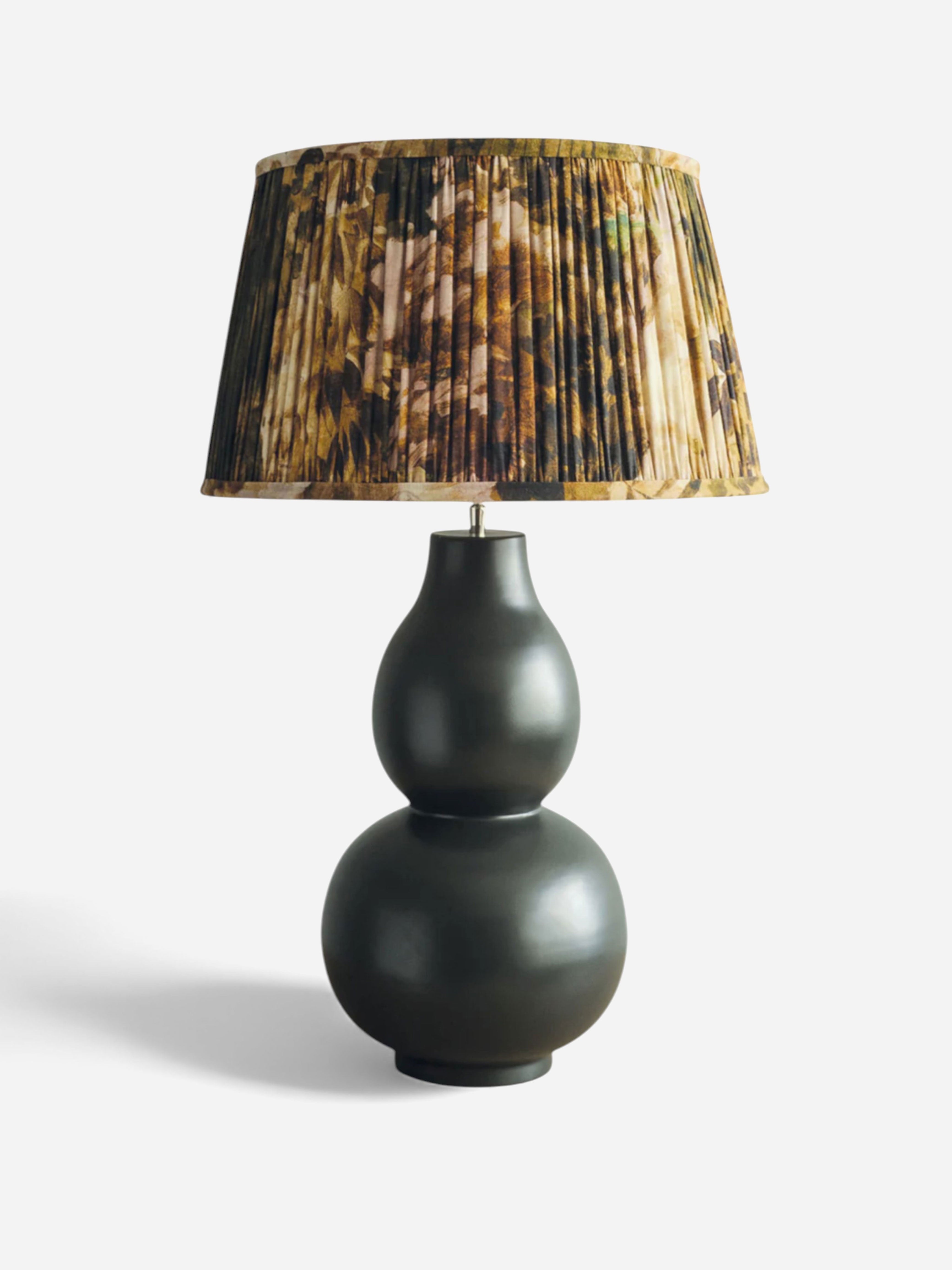 Curvo Liquorice Lamp