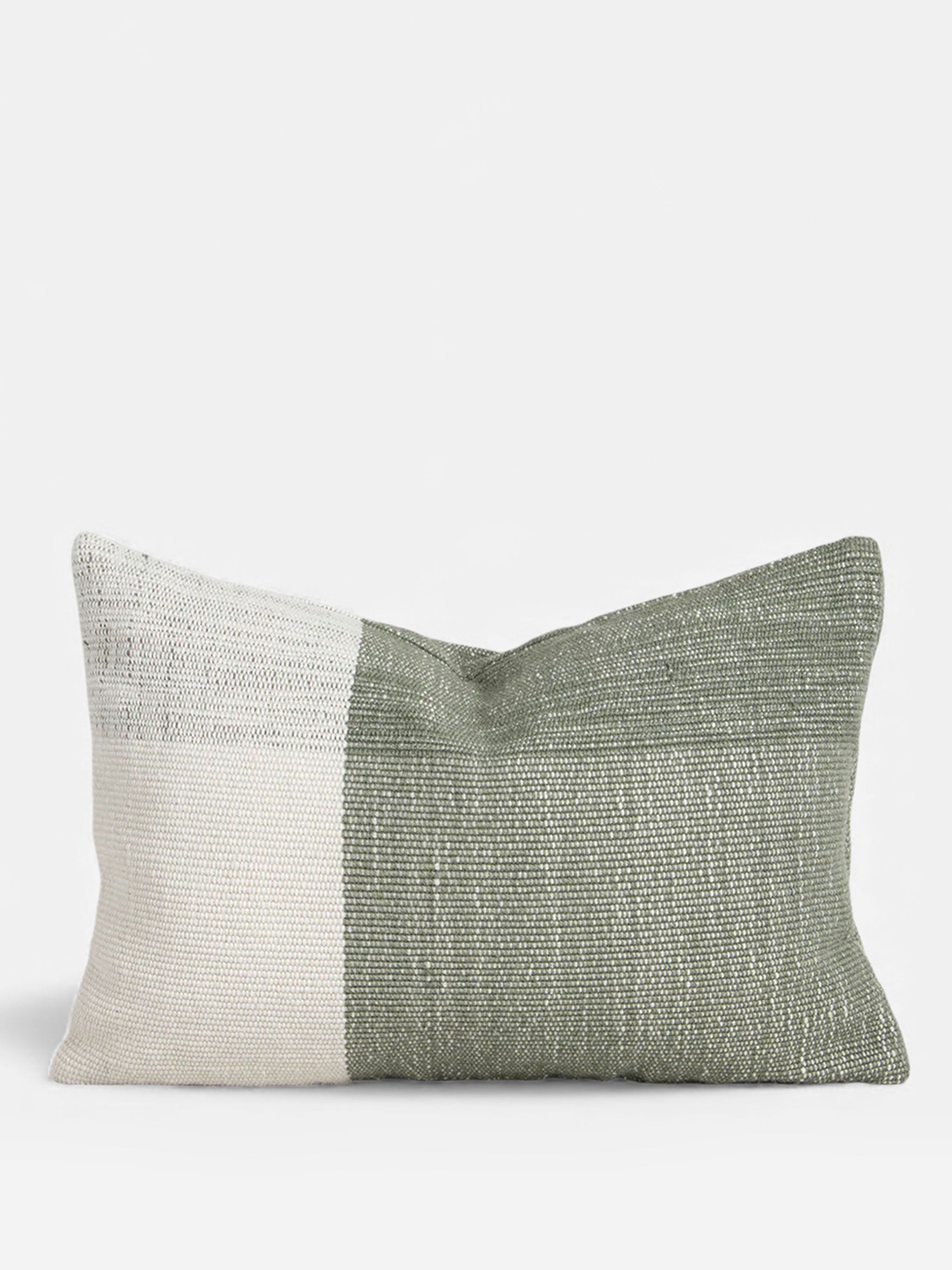 Finn Outdoor Lumbar Cushion Cover