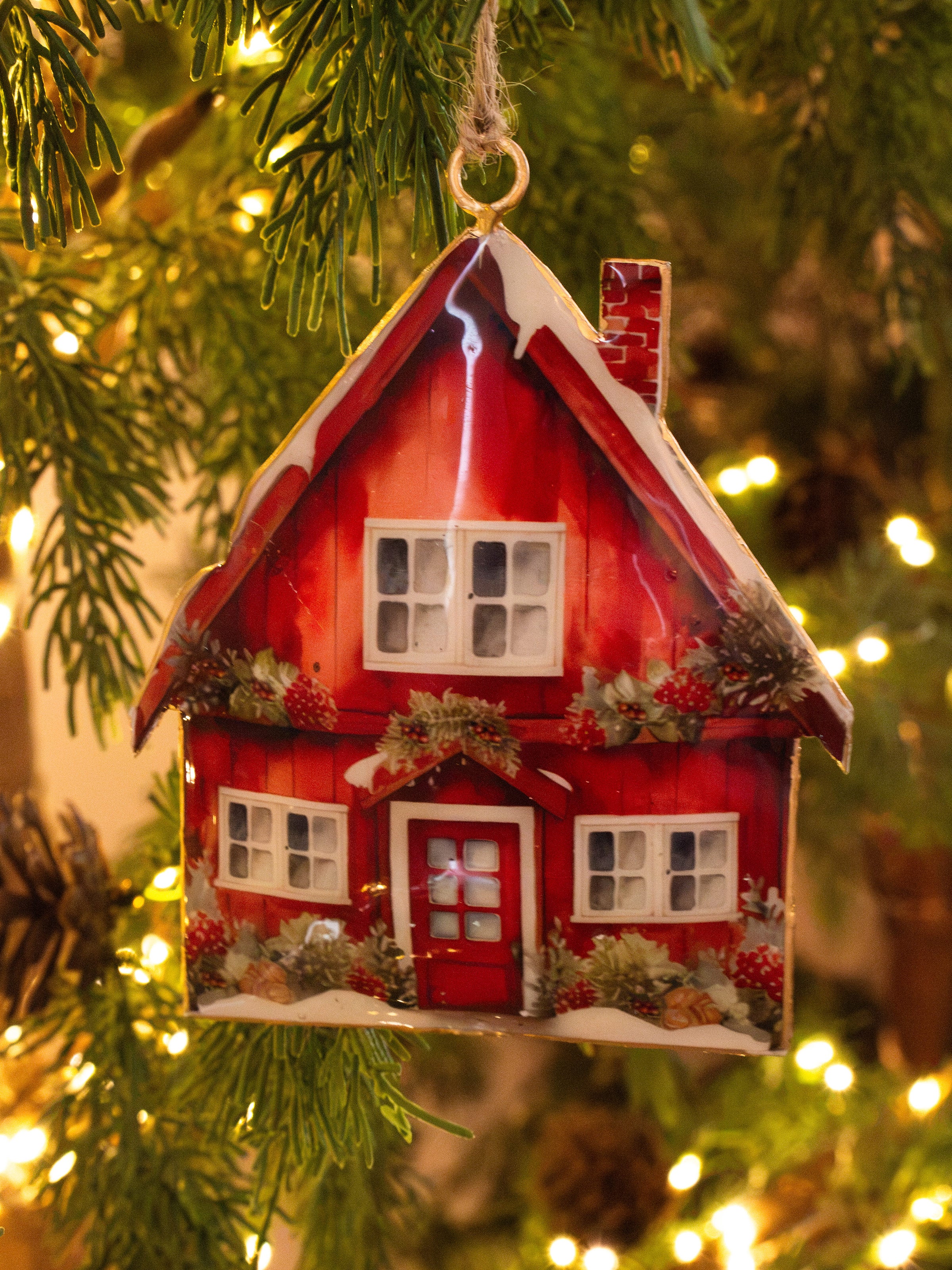 Hanging Christmas Cottage