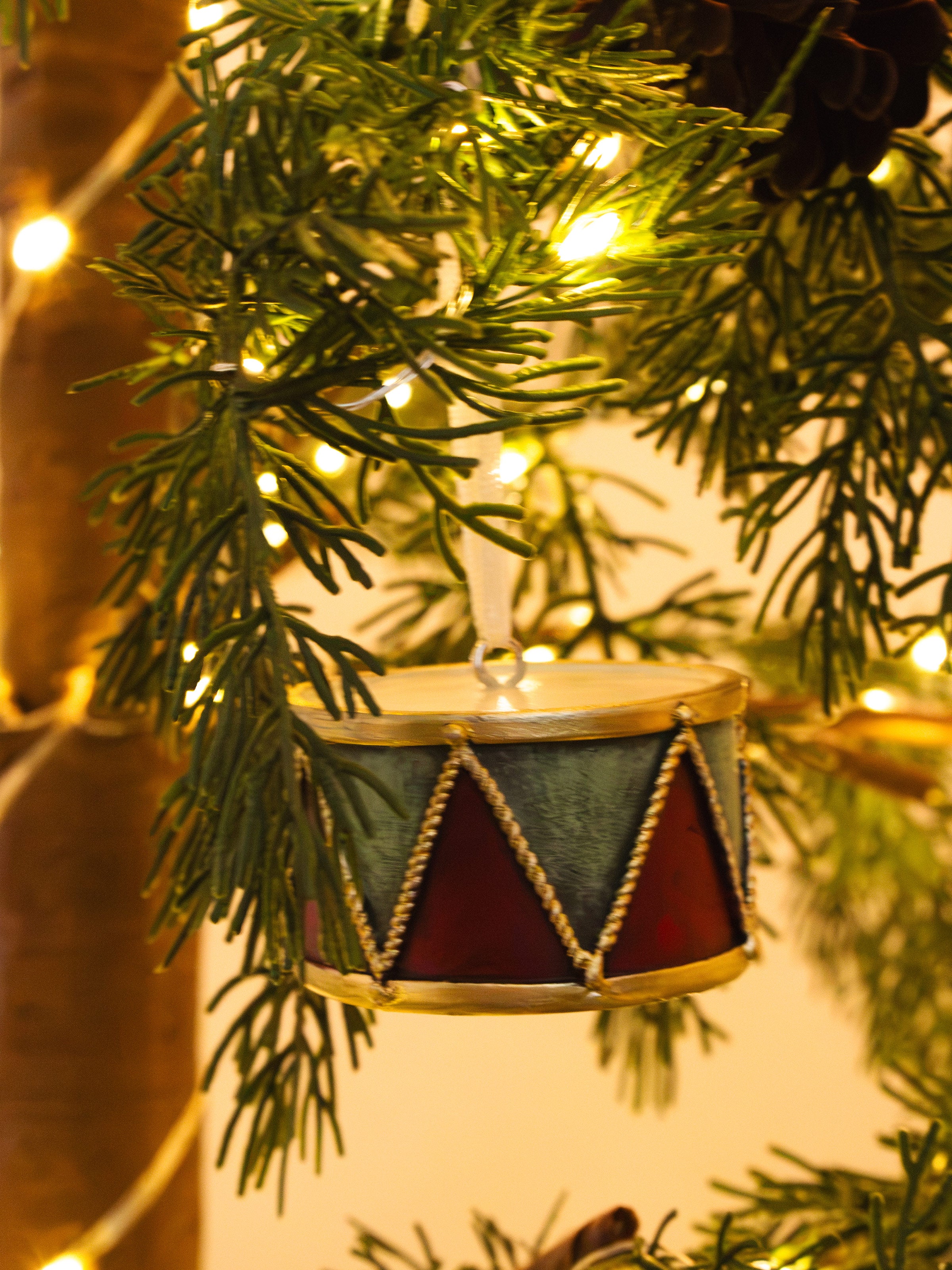 Hanging Classic Drum