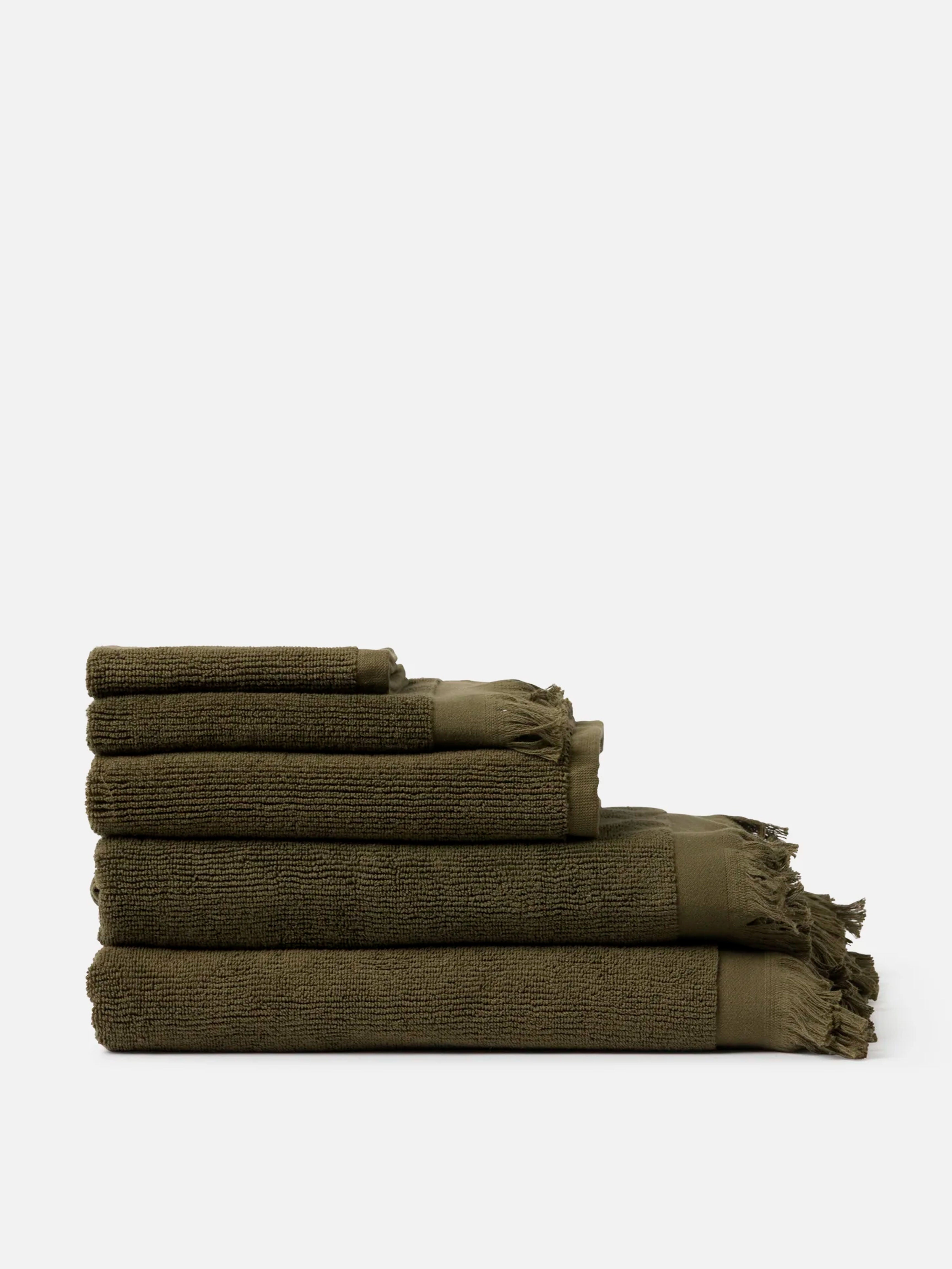 Ivy Ribbed Towel Range