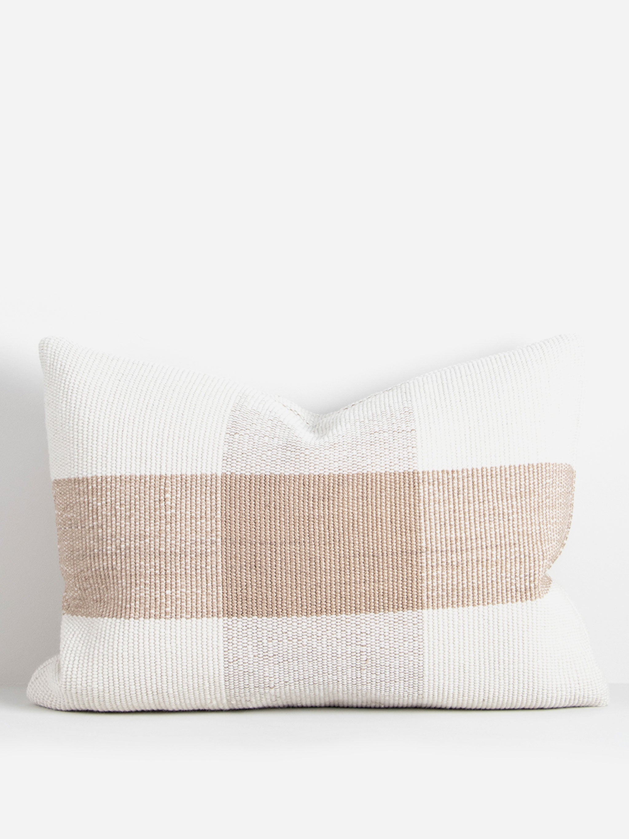 Kinley In & Outdoor Cushion