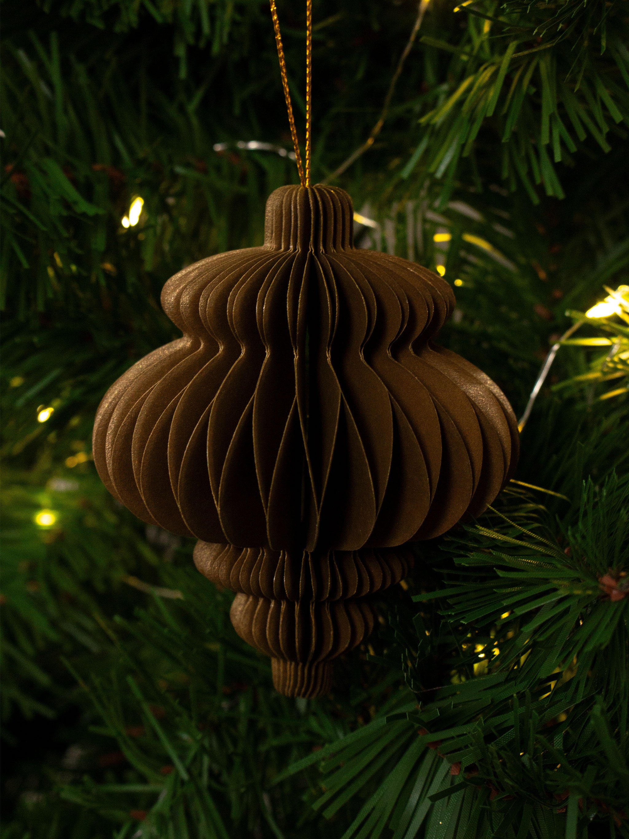Le Papier Finial Ornament