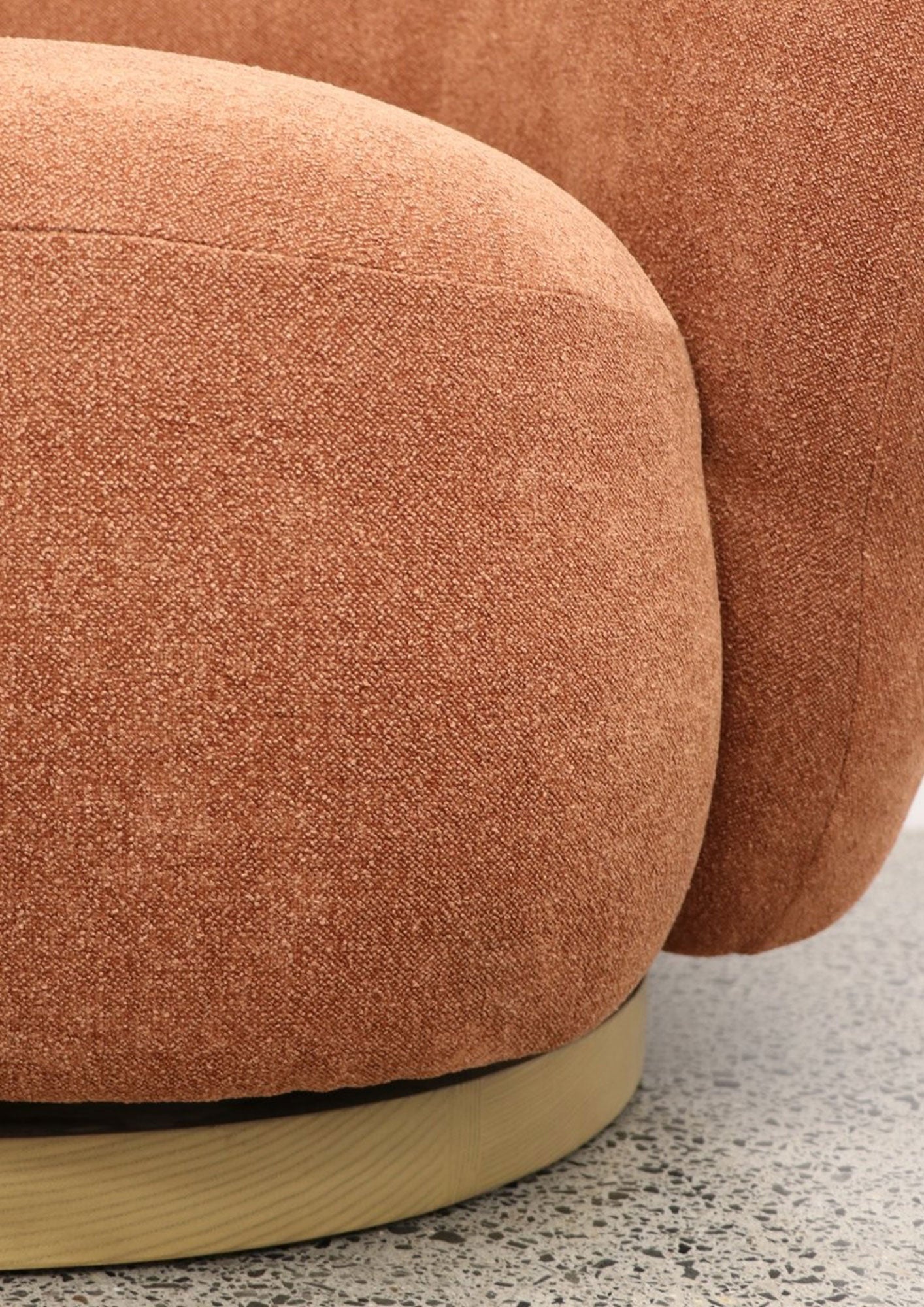 Lincoln Swivel Chair | Rust