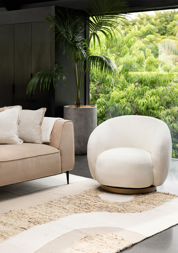 Lincoln Swivel Chair | Cream