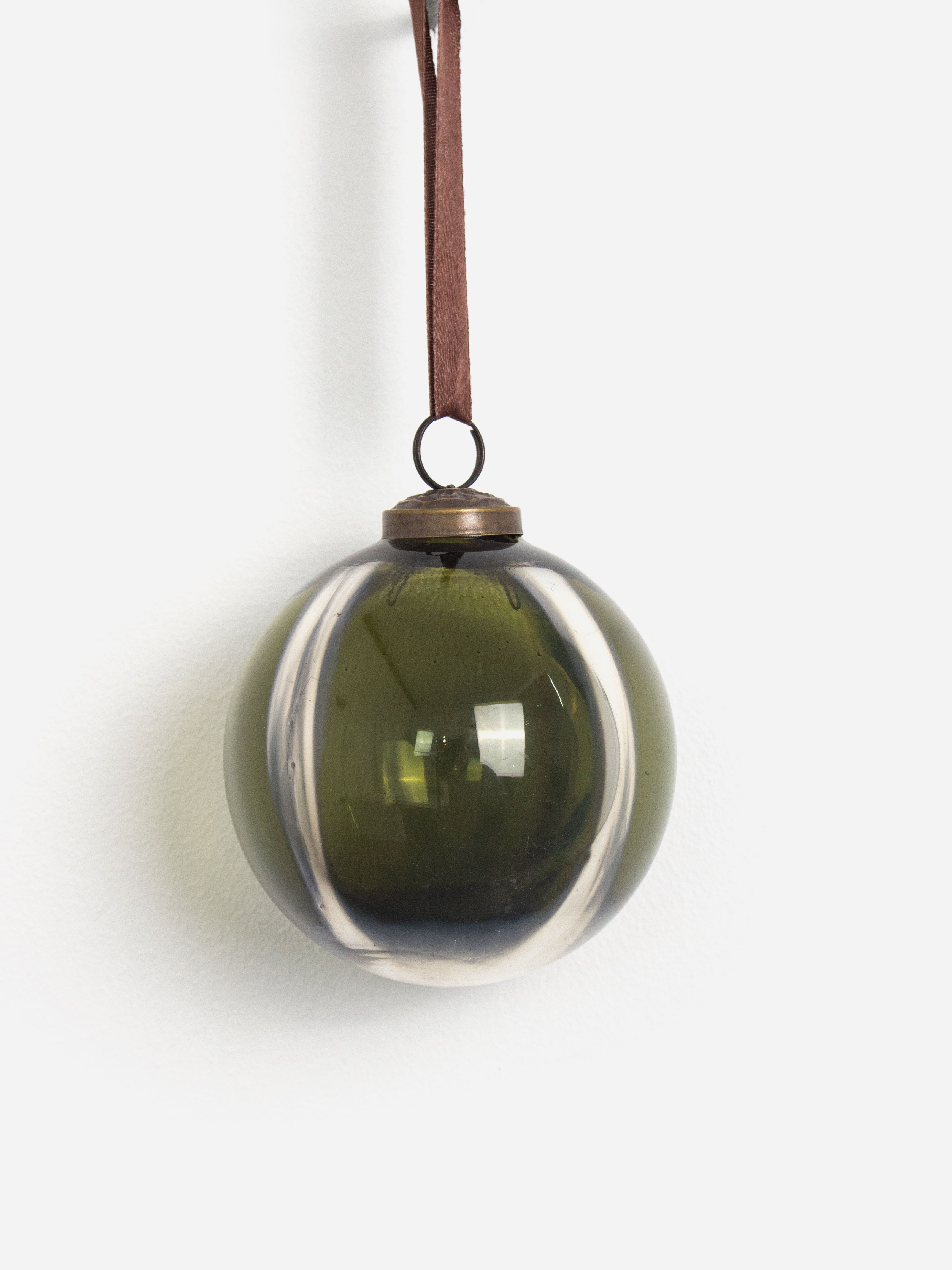 Mercury Stripe Bauble Green