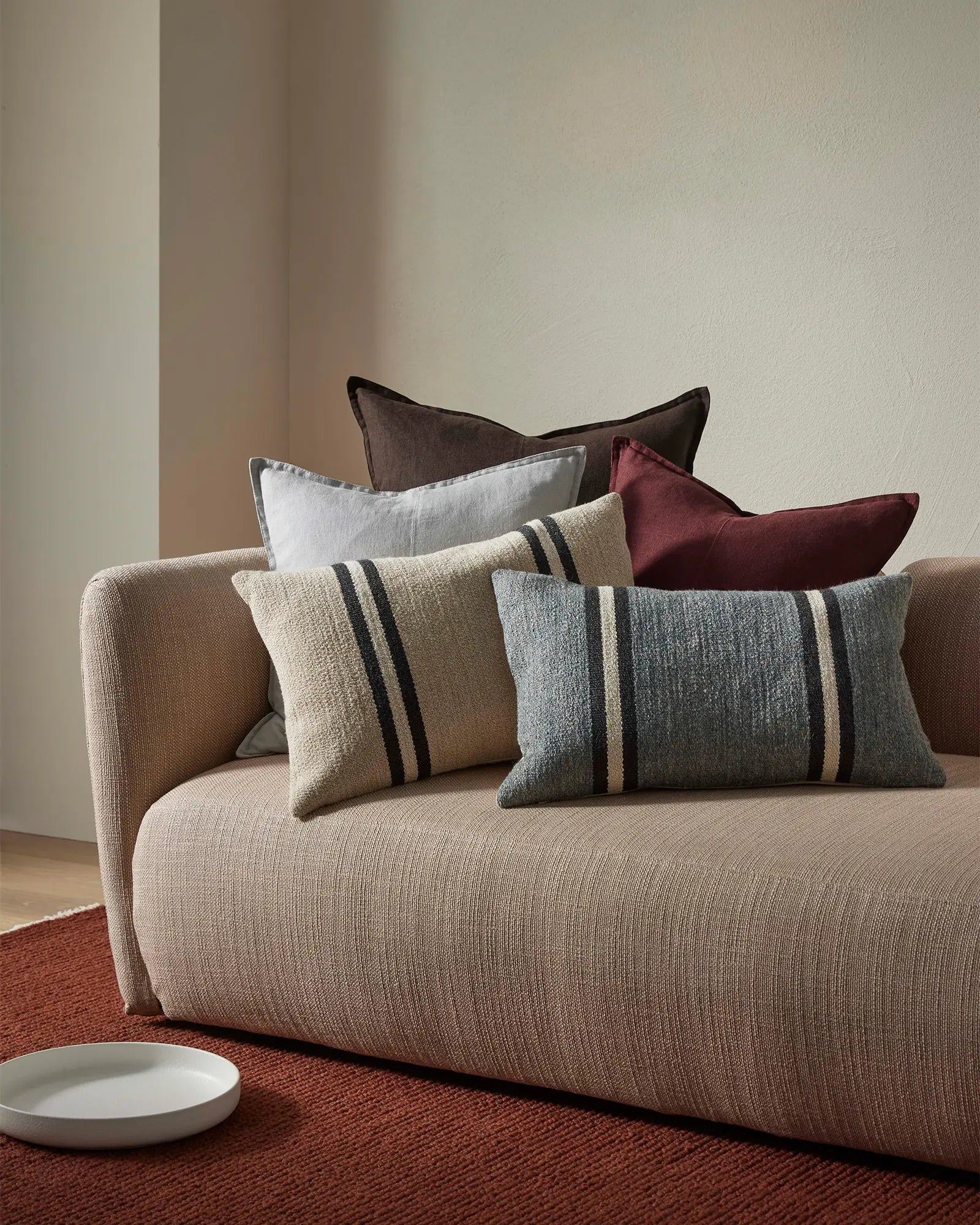 Mila Lumbar Cushion Cover