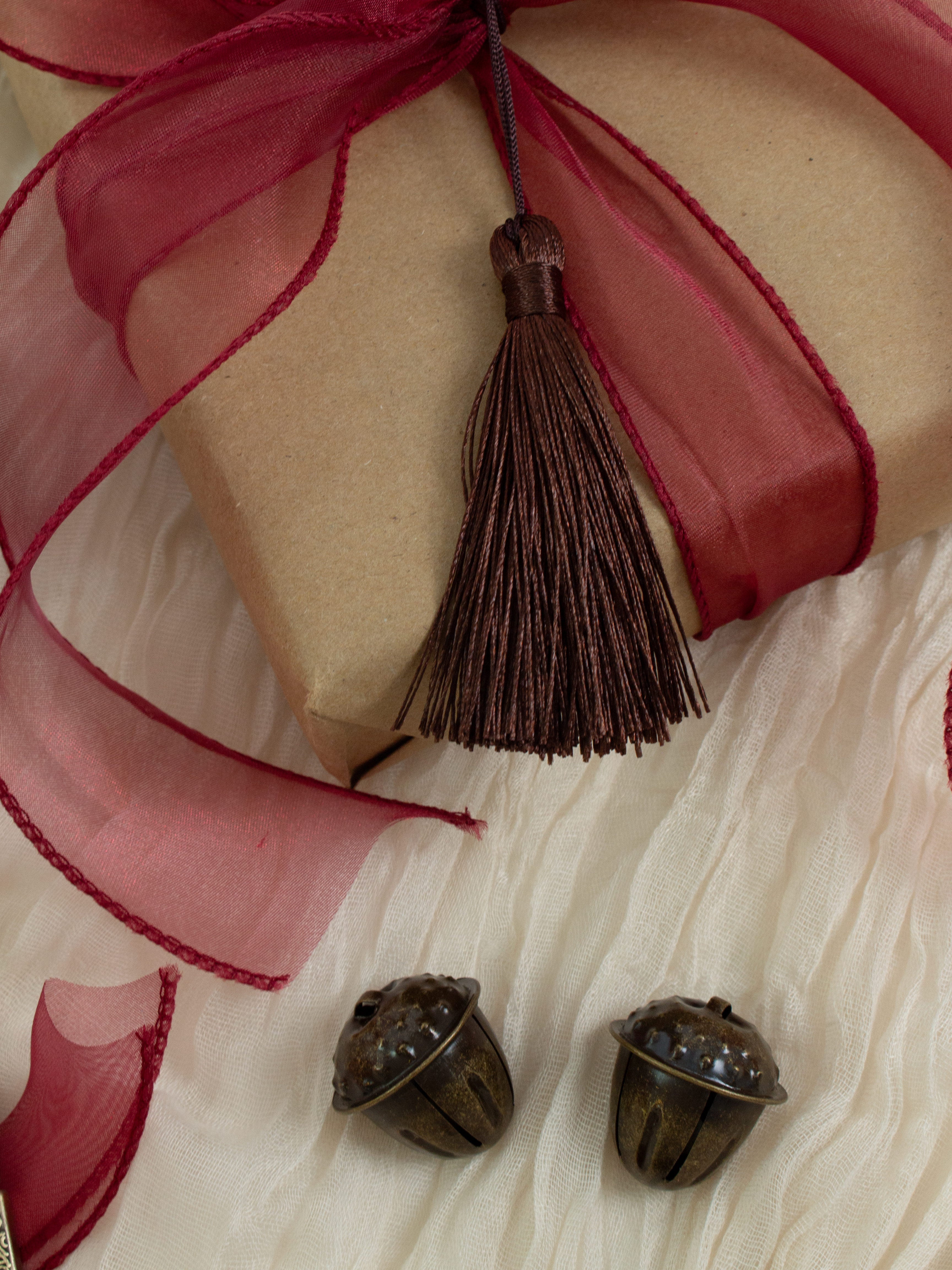 Hanging Tassel
