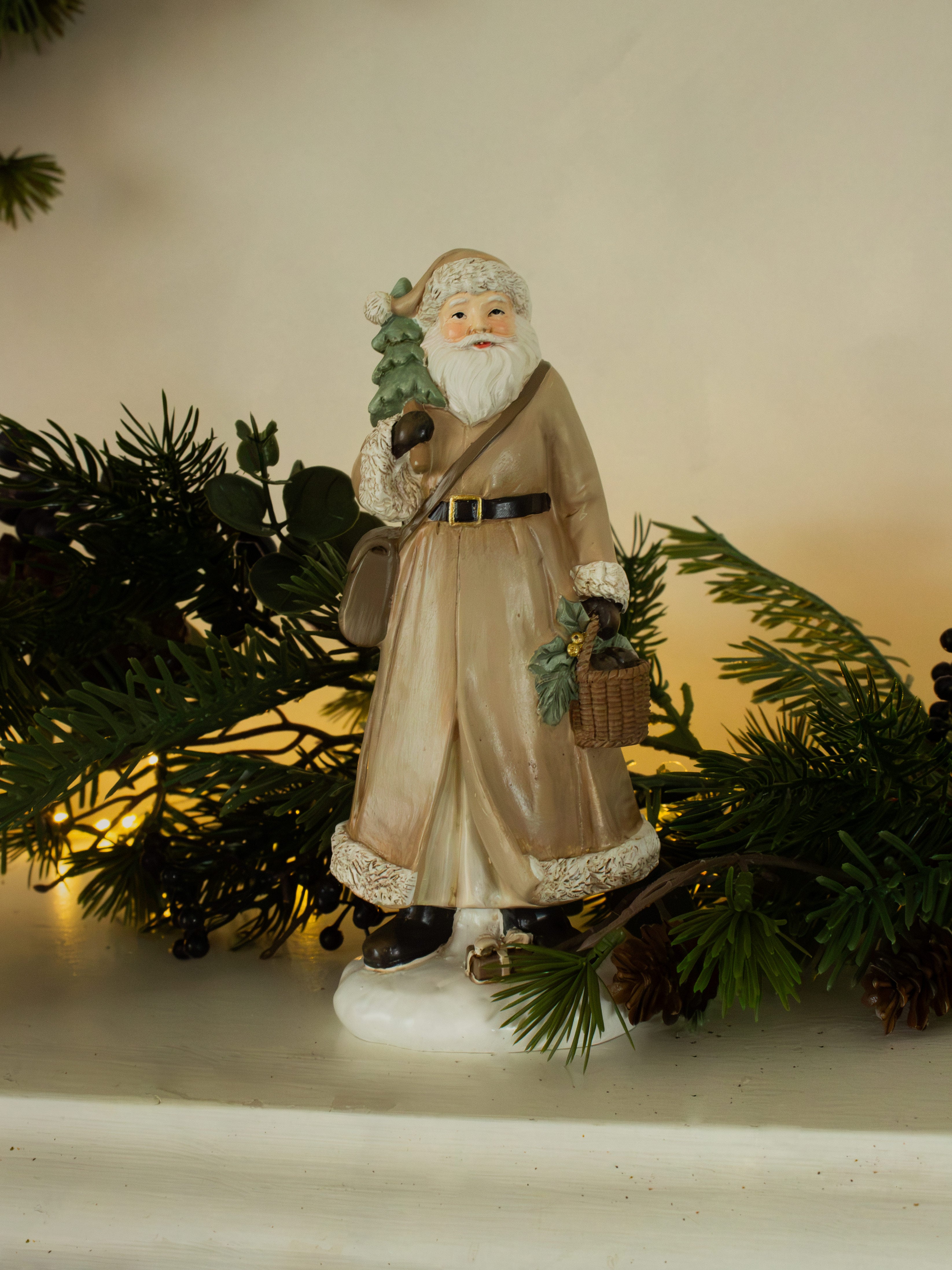 Natural Santa with Basket
