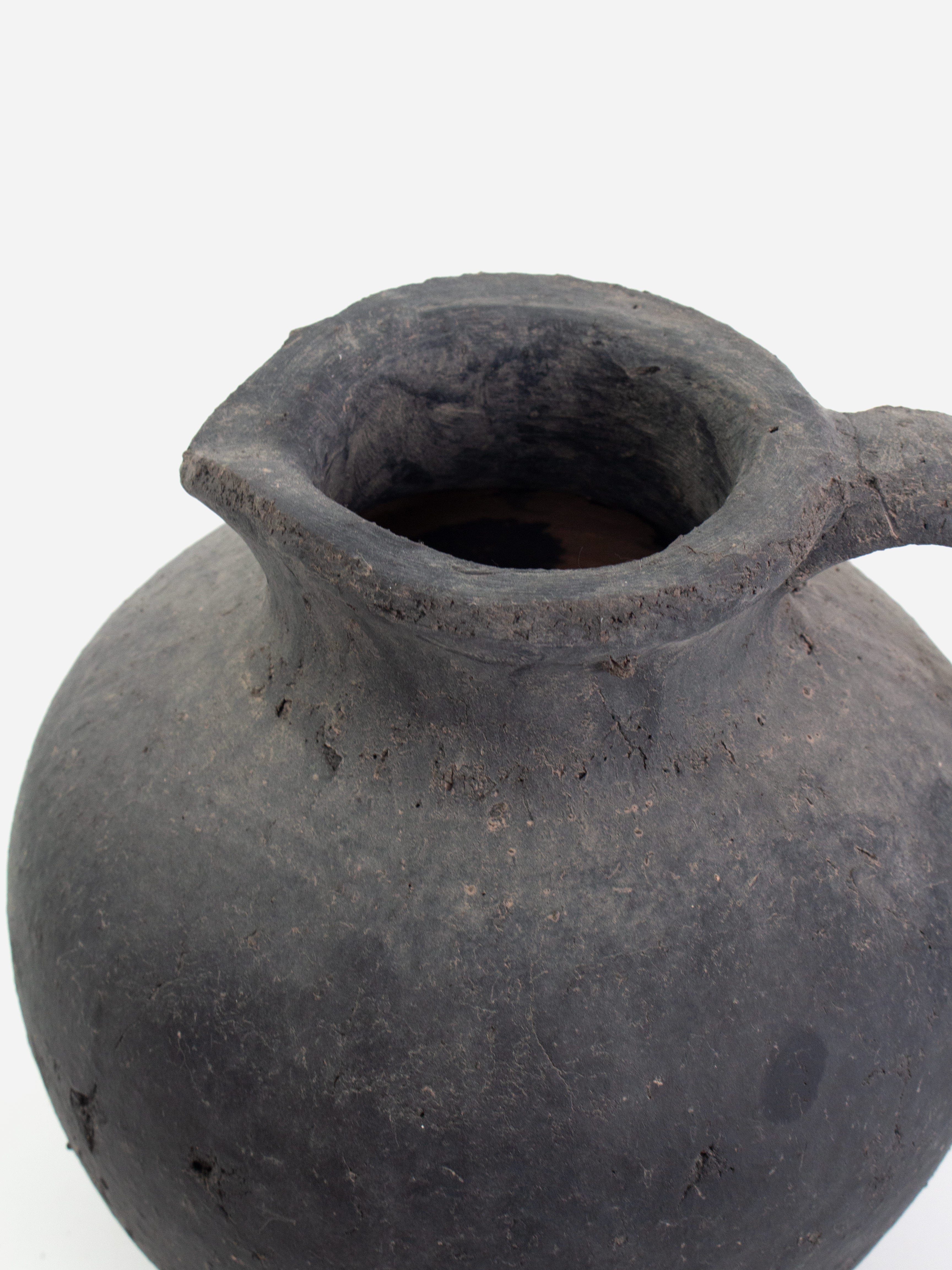 Nero Jug