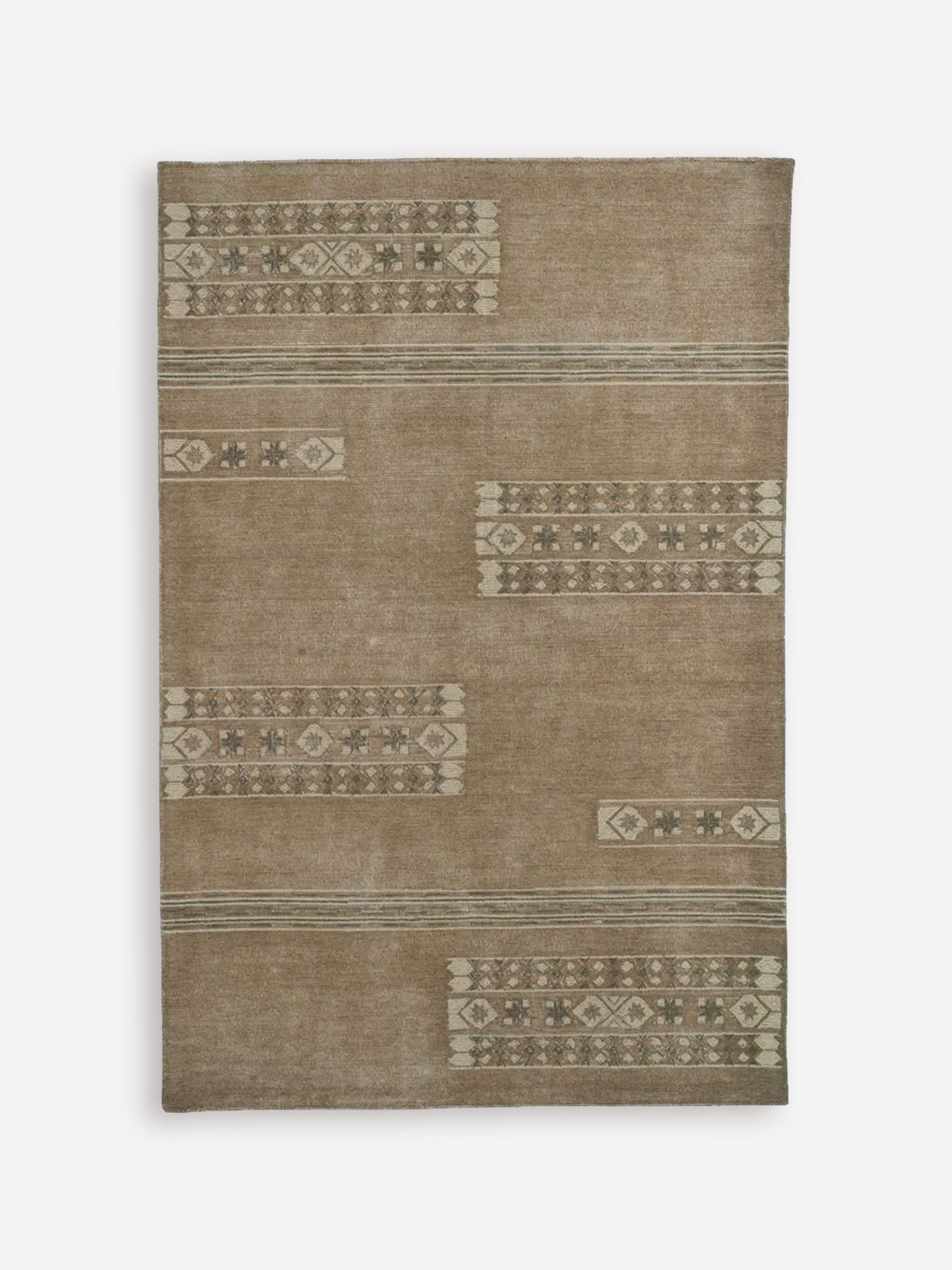 Nila Hand Tufted Rug