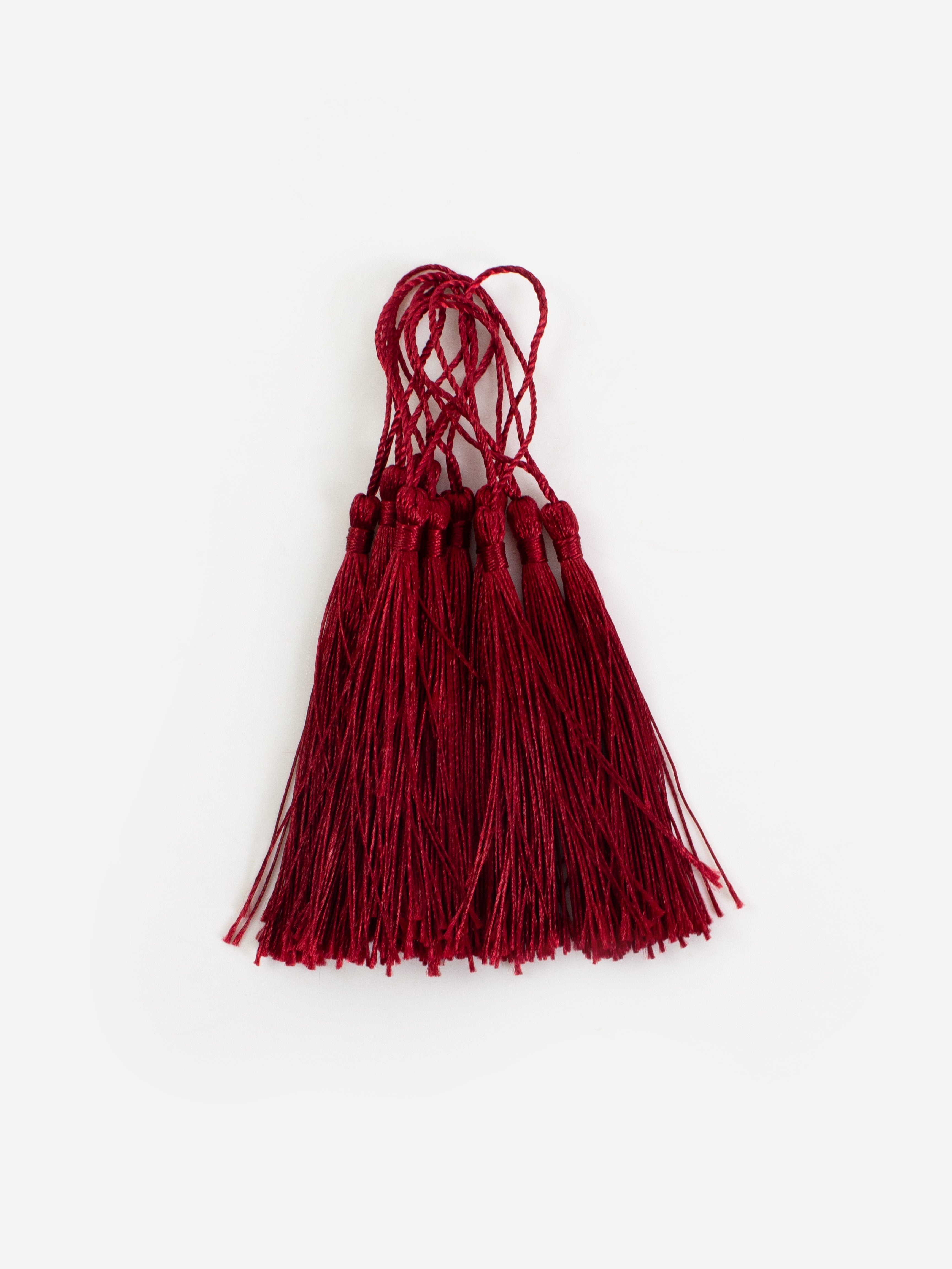 Petite Wine Red Tassel Set (10)