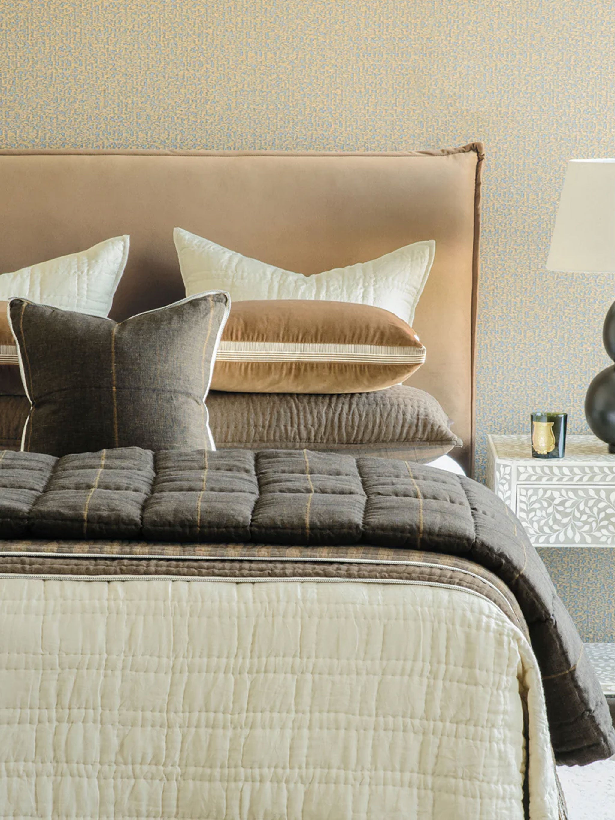 Piazza Natural Bedspread