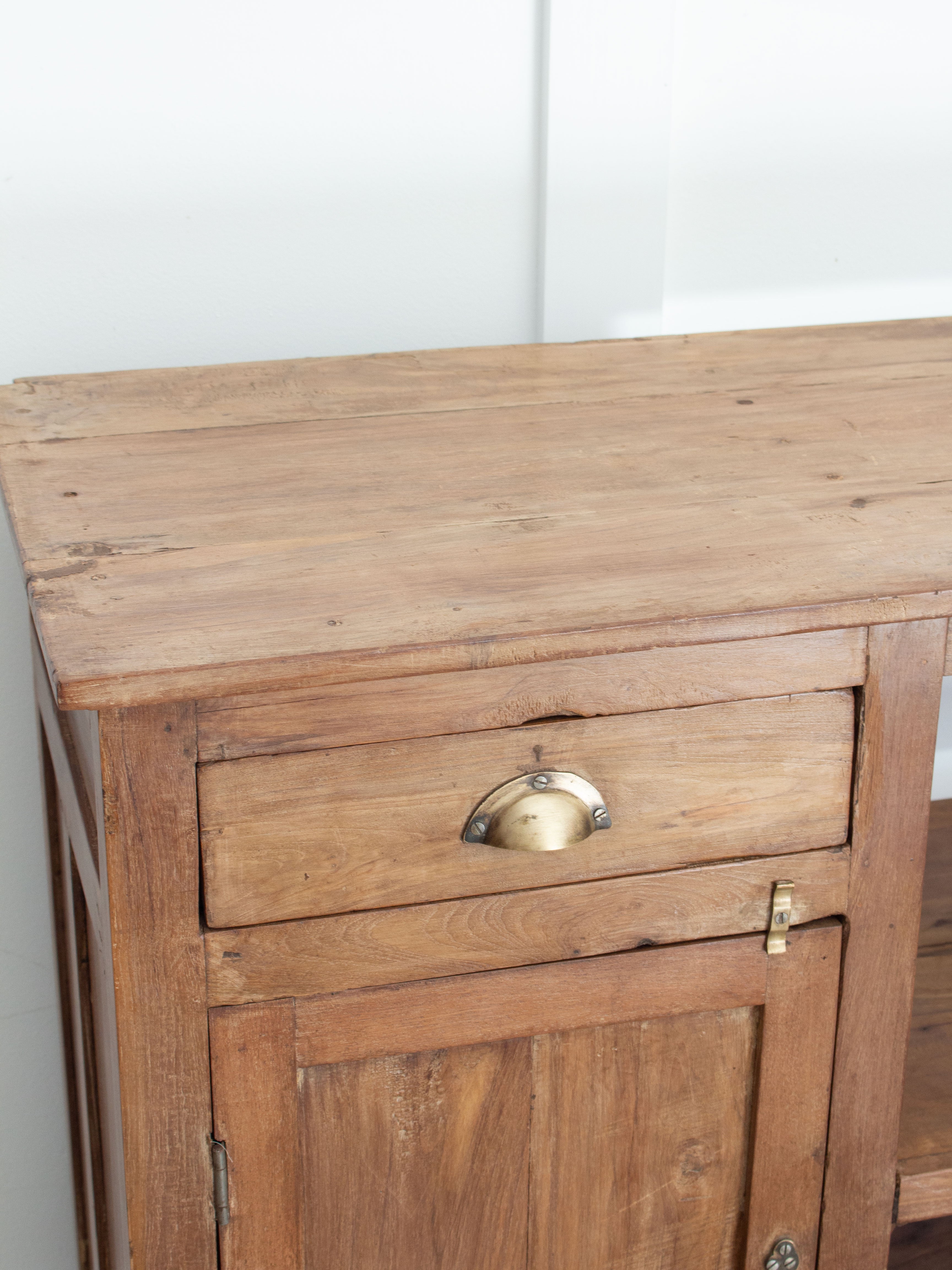 Piedmont Vintage Counter