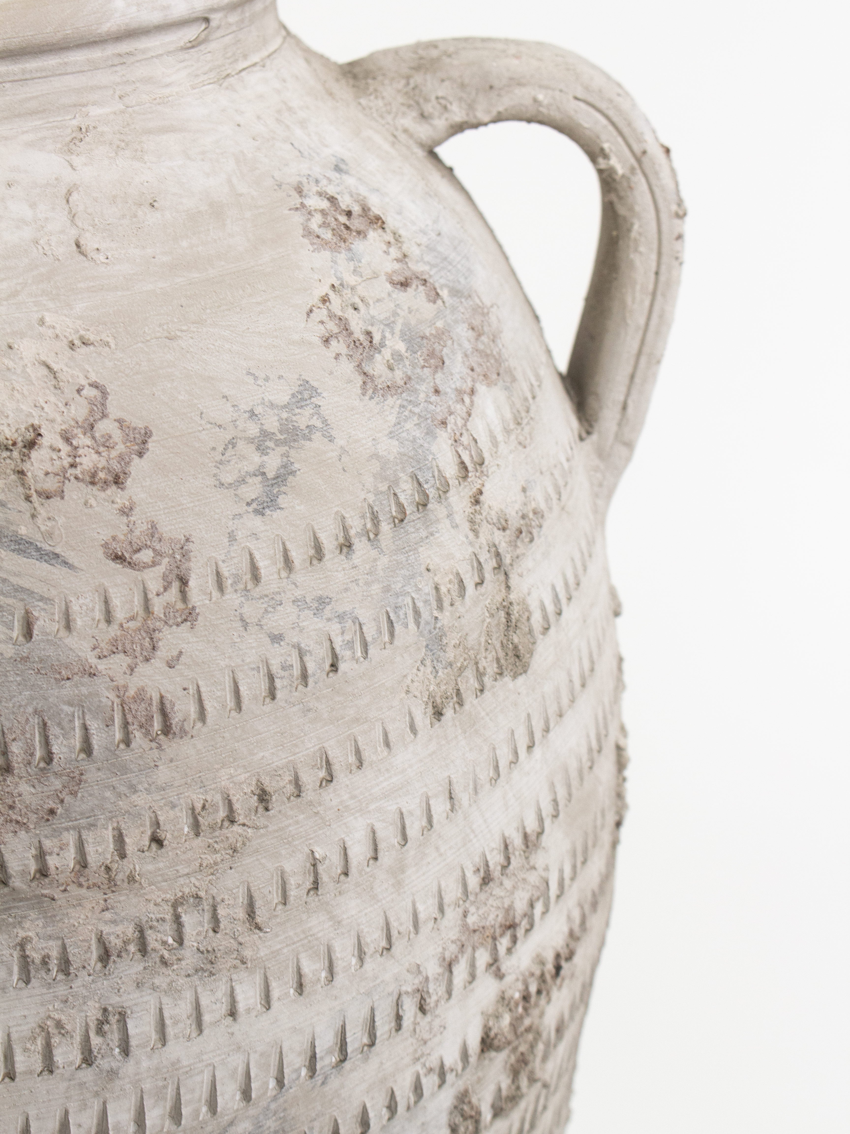 Pienza Greywash Urn