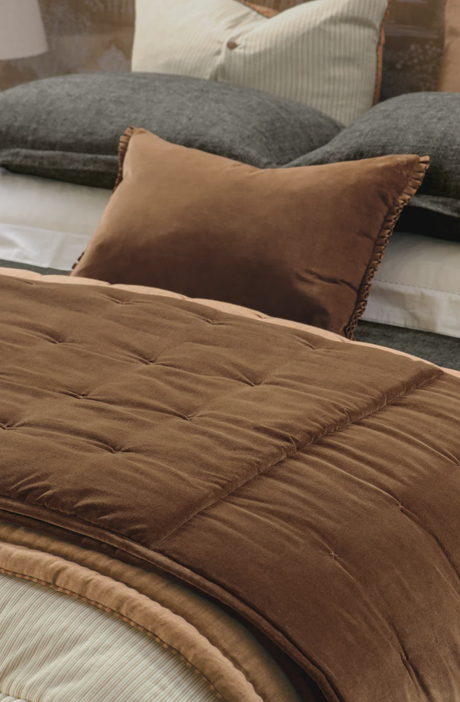 Plissado Sienna Comforter