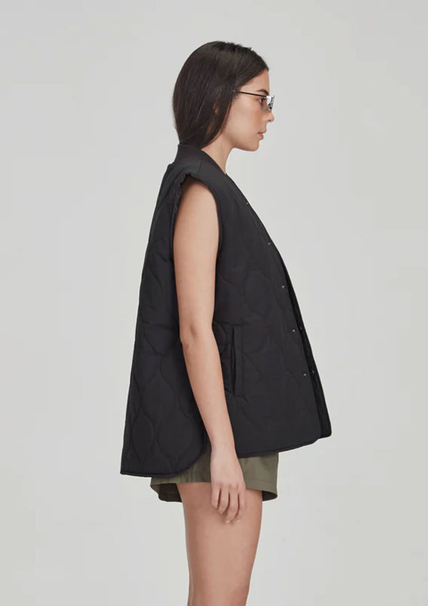 Quilted Vest | Black