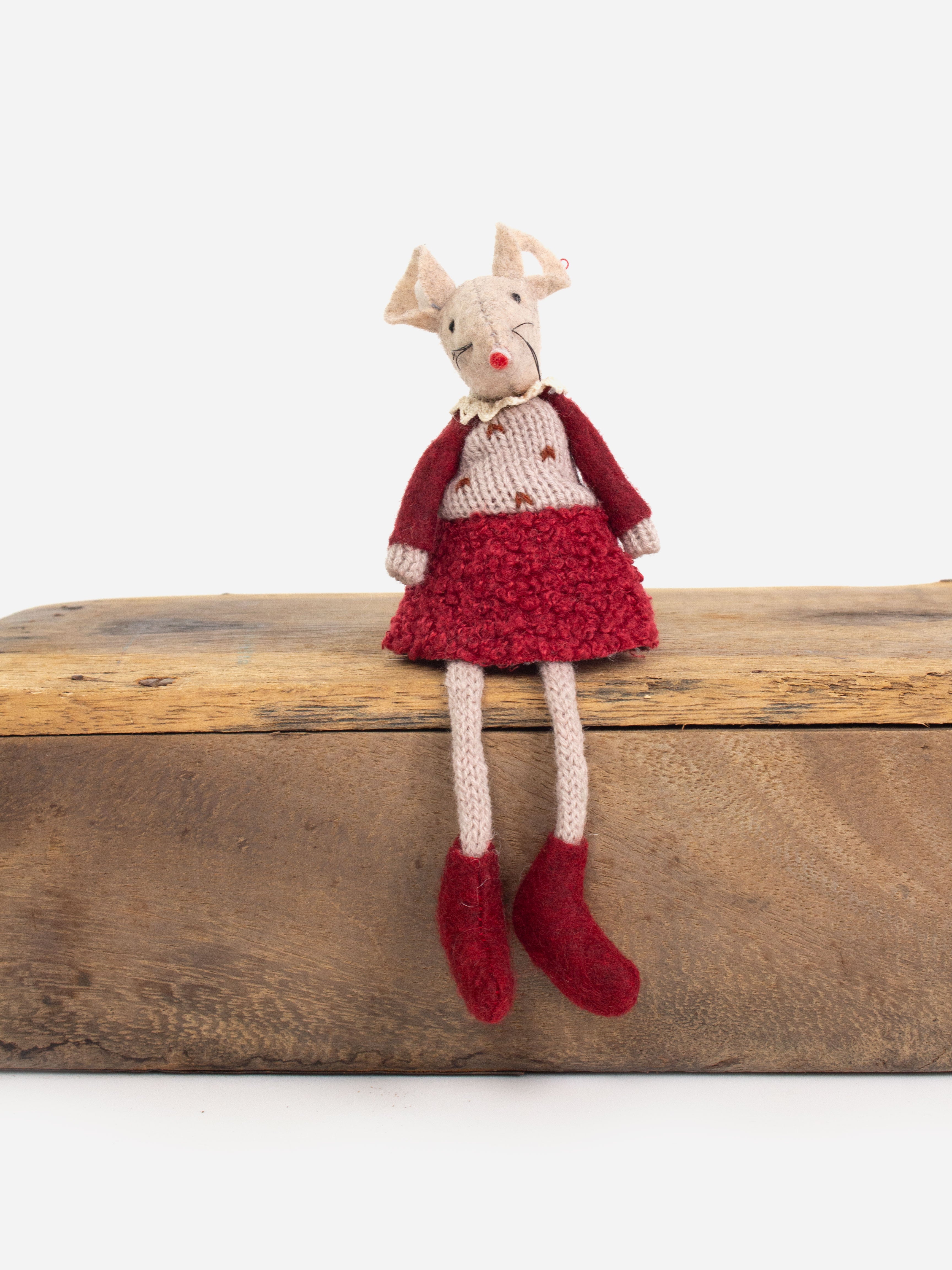 Red Mouse Sitting
