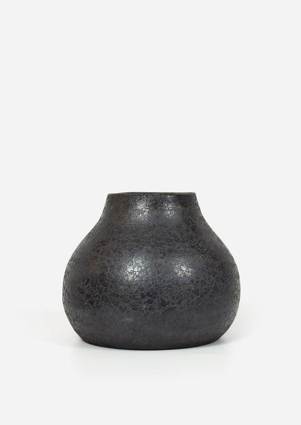 Riviera Short Wide Mouth Vessel | Aged Black