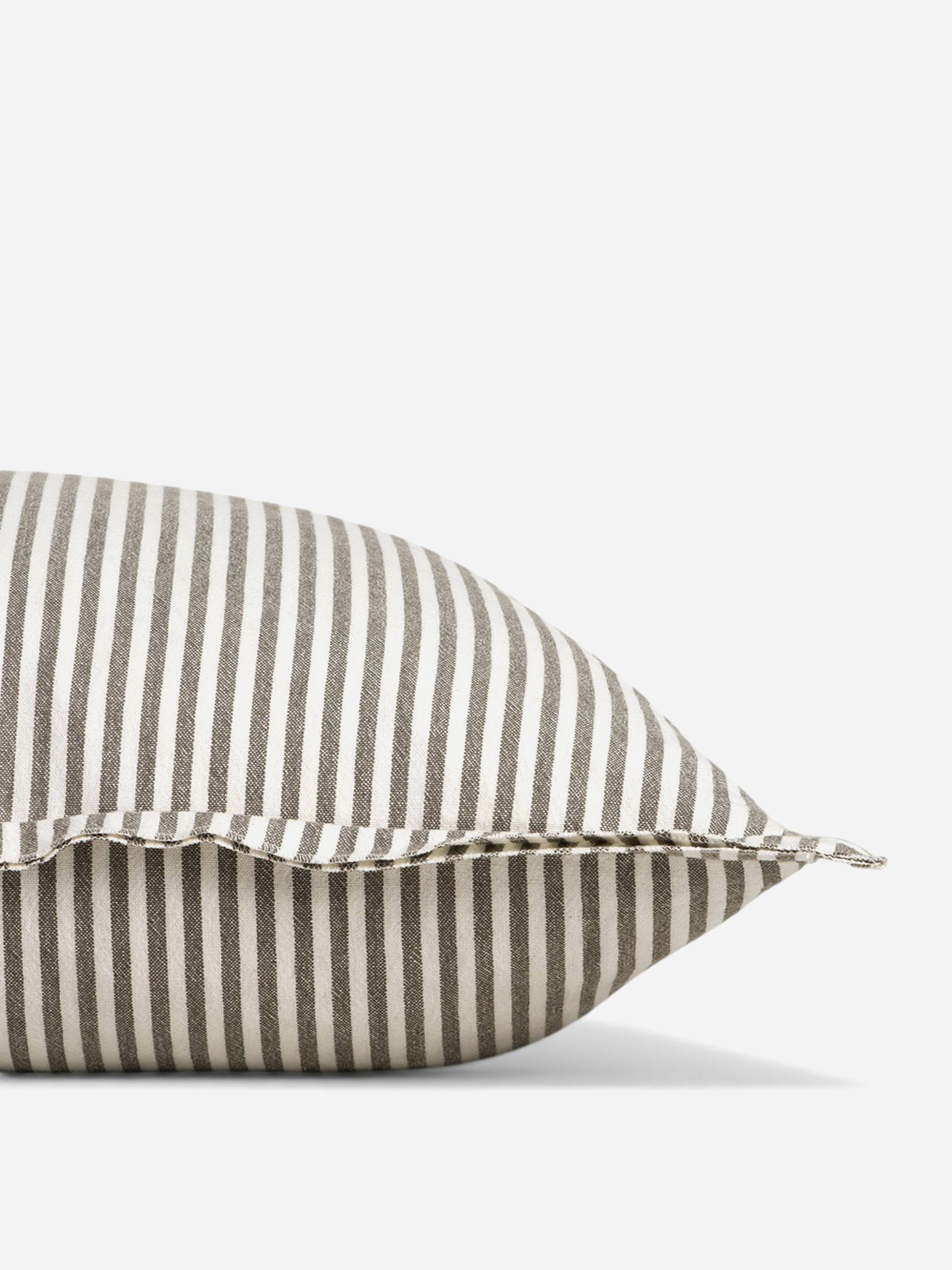 Rowan Cushion