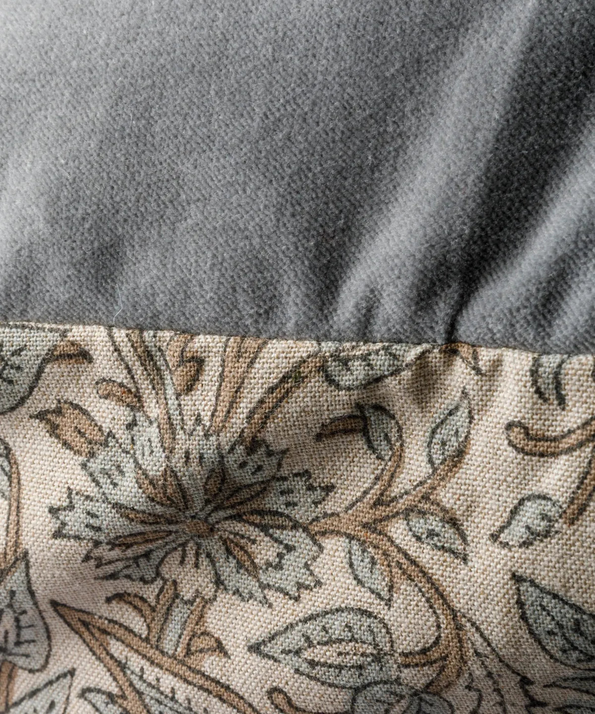 Serena Handblocked Velvet Euro Set