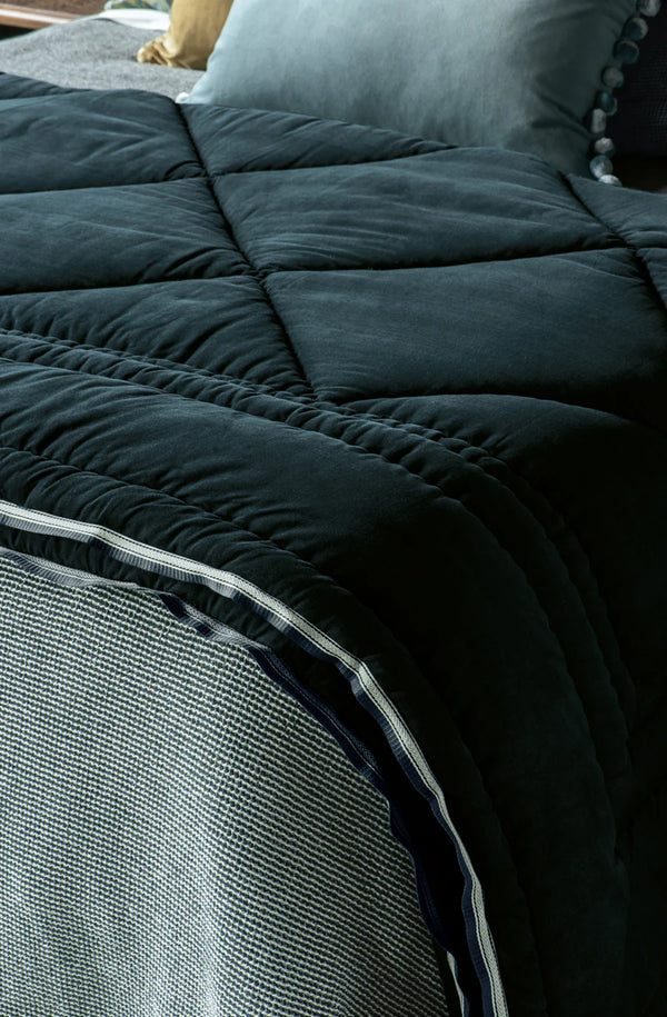 Tessere Prussian Blue Comforter